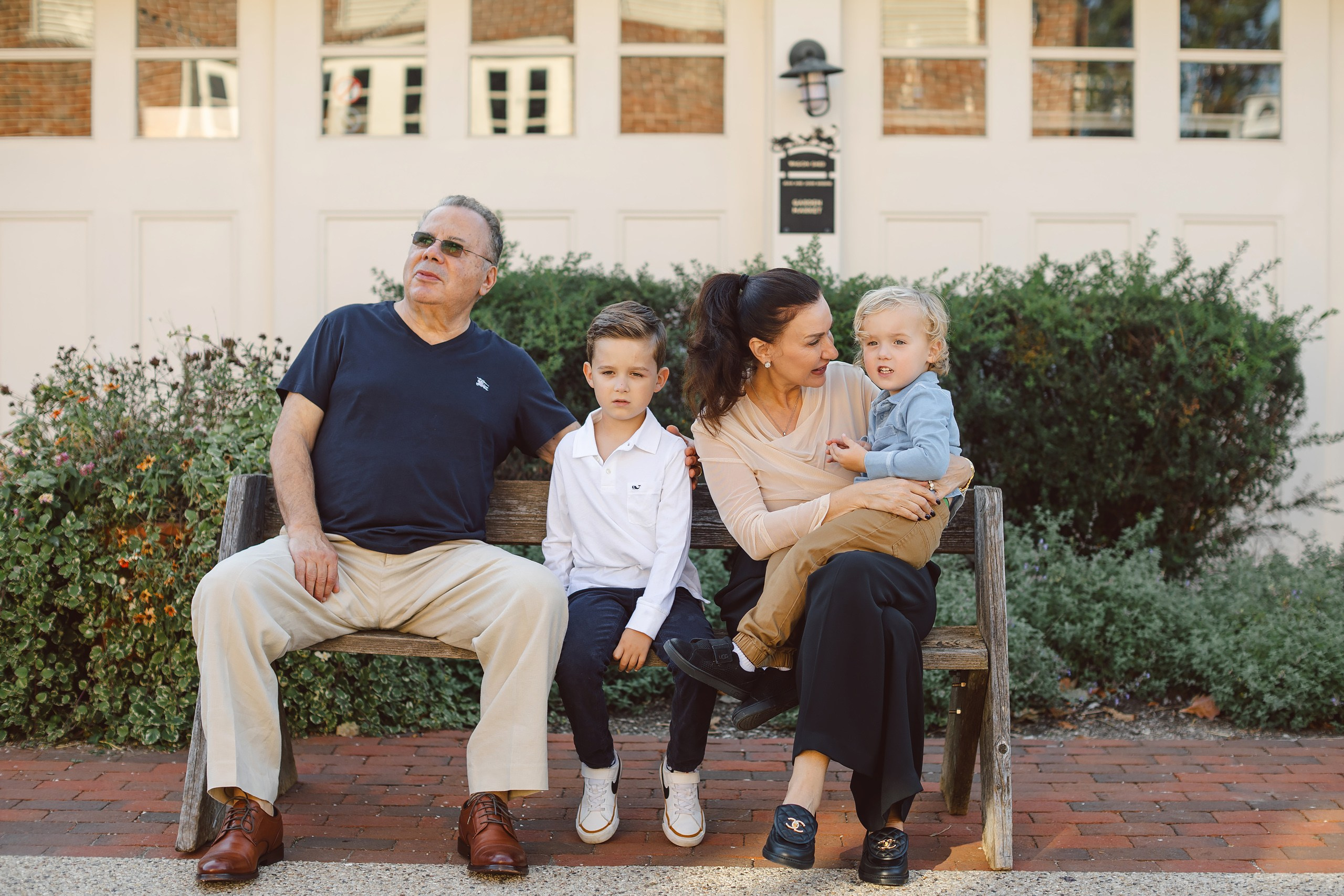 10.11.26 Family Photoshoot. Wedding family event photographer in Chicago Nick Yushevich