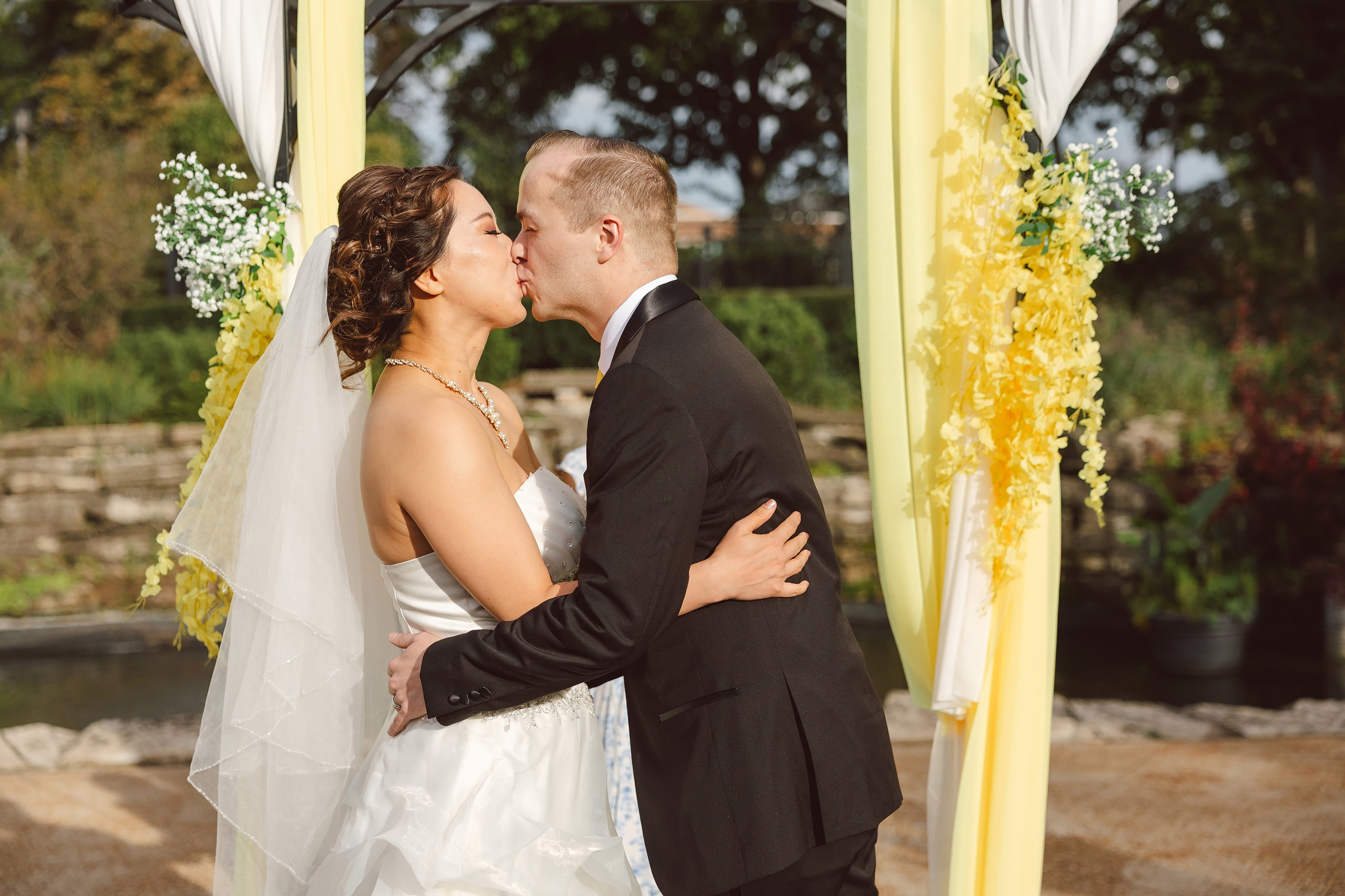 10.10.2026 Wedding. Wedding family event photographer in Chicago Nick Yushevich