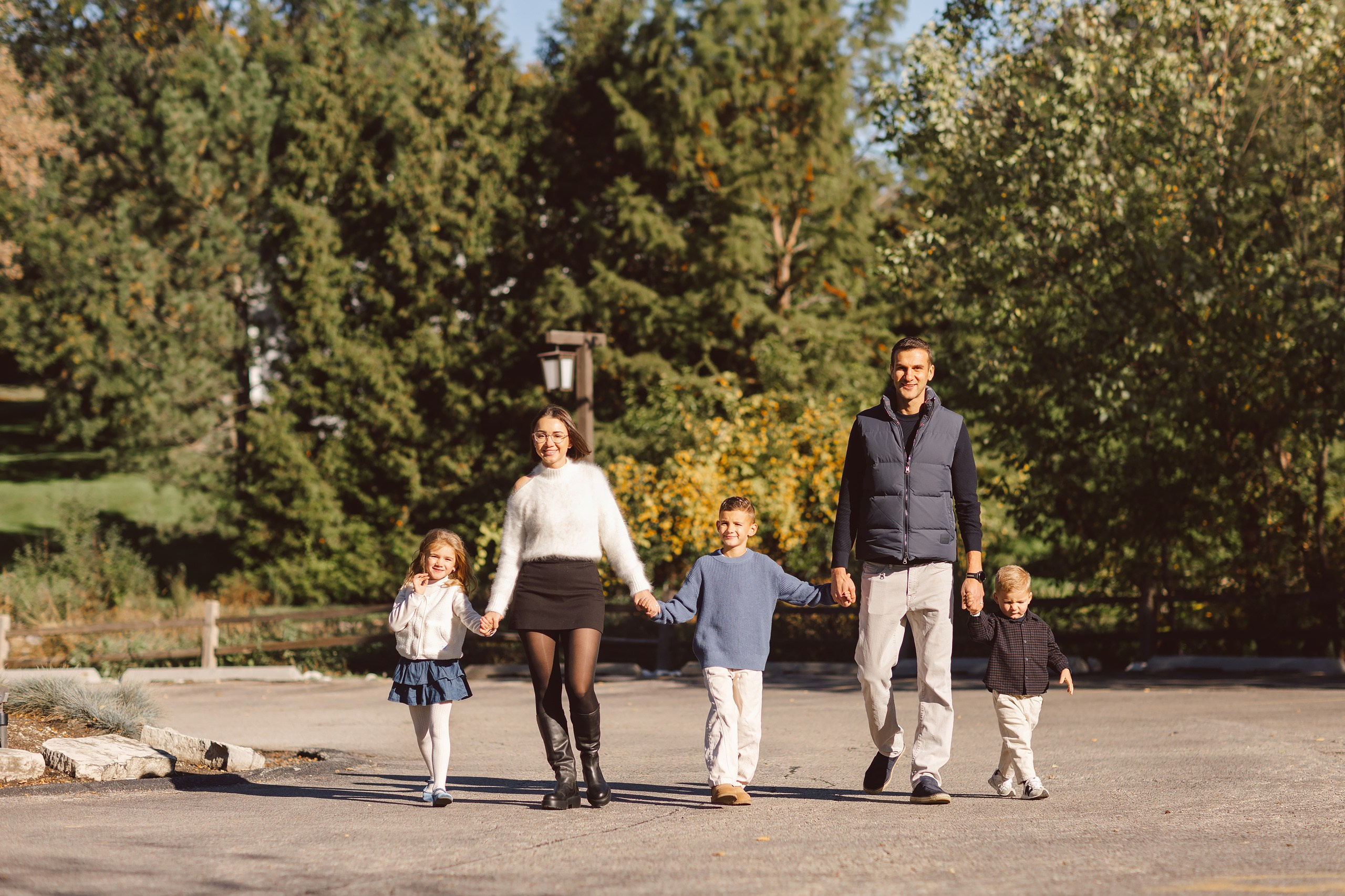 10.18.26 Family Photoshoot. Wedding family event photographer in Chicago Nick Yushevich
