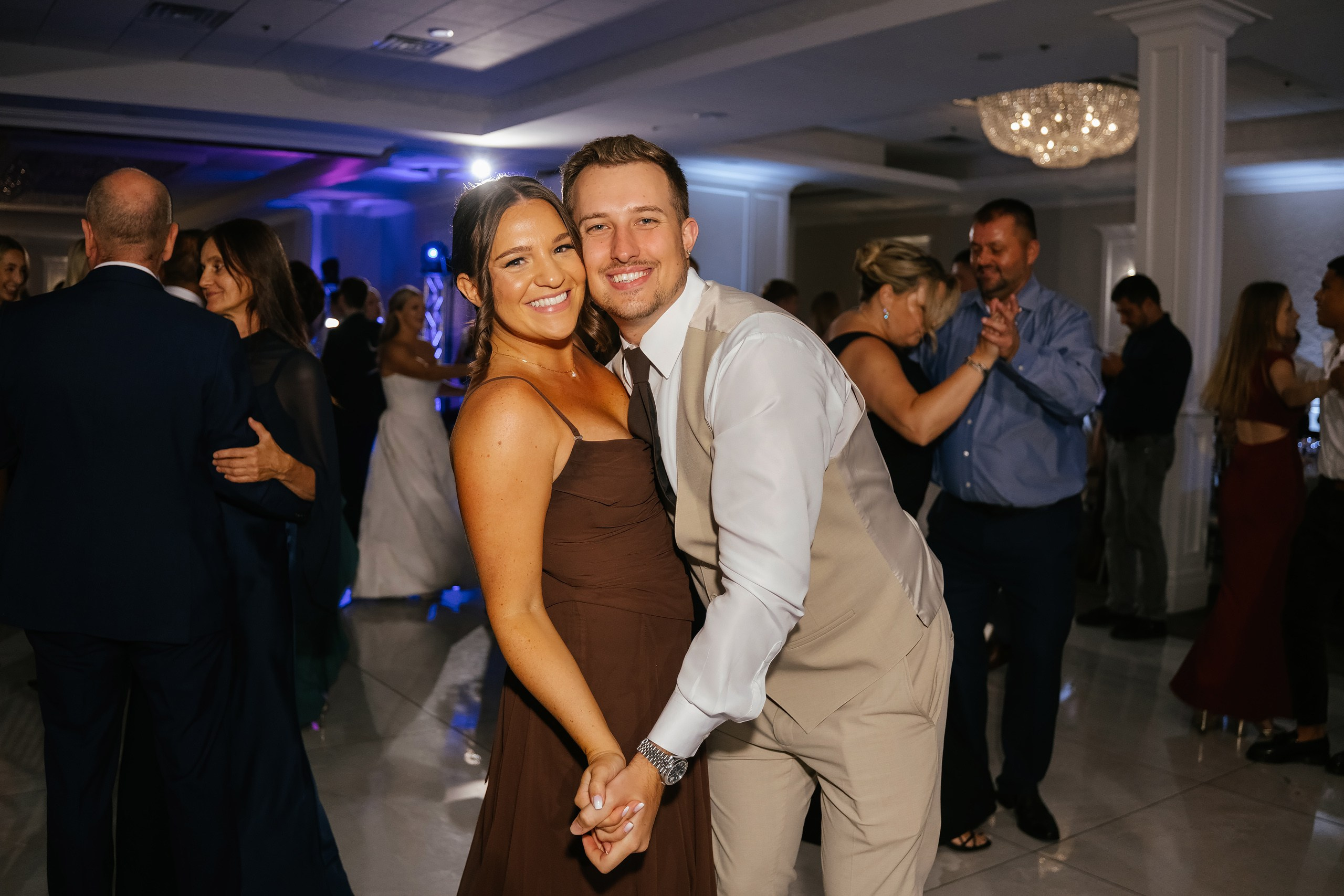 09.19.2026 Wedding. Wedding family event photographer in Chicago Nick Yushevich