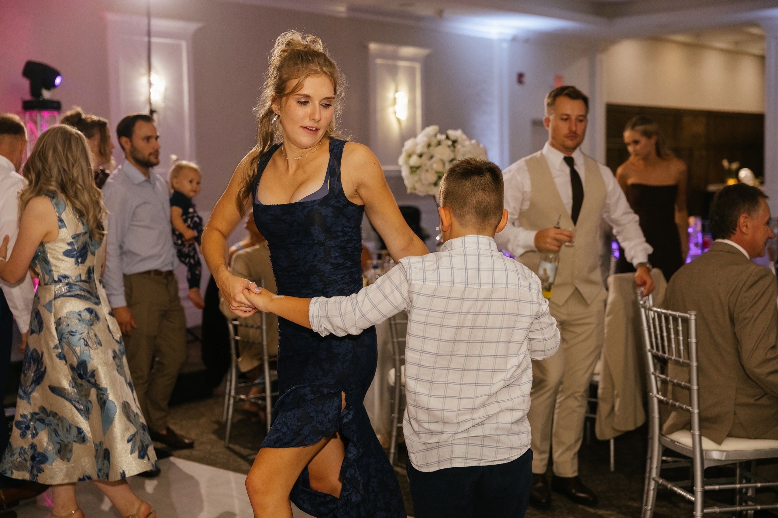 09.19.2026 Wedding. Wedding family event photographer in Chicago Nick Yushevich