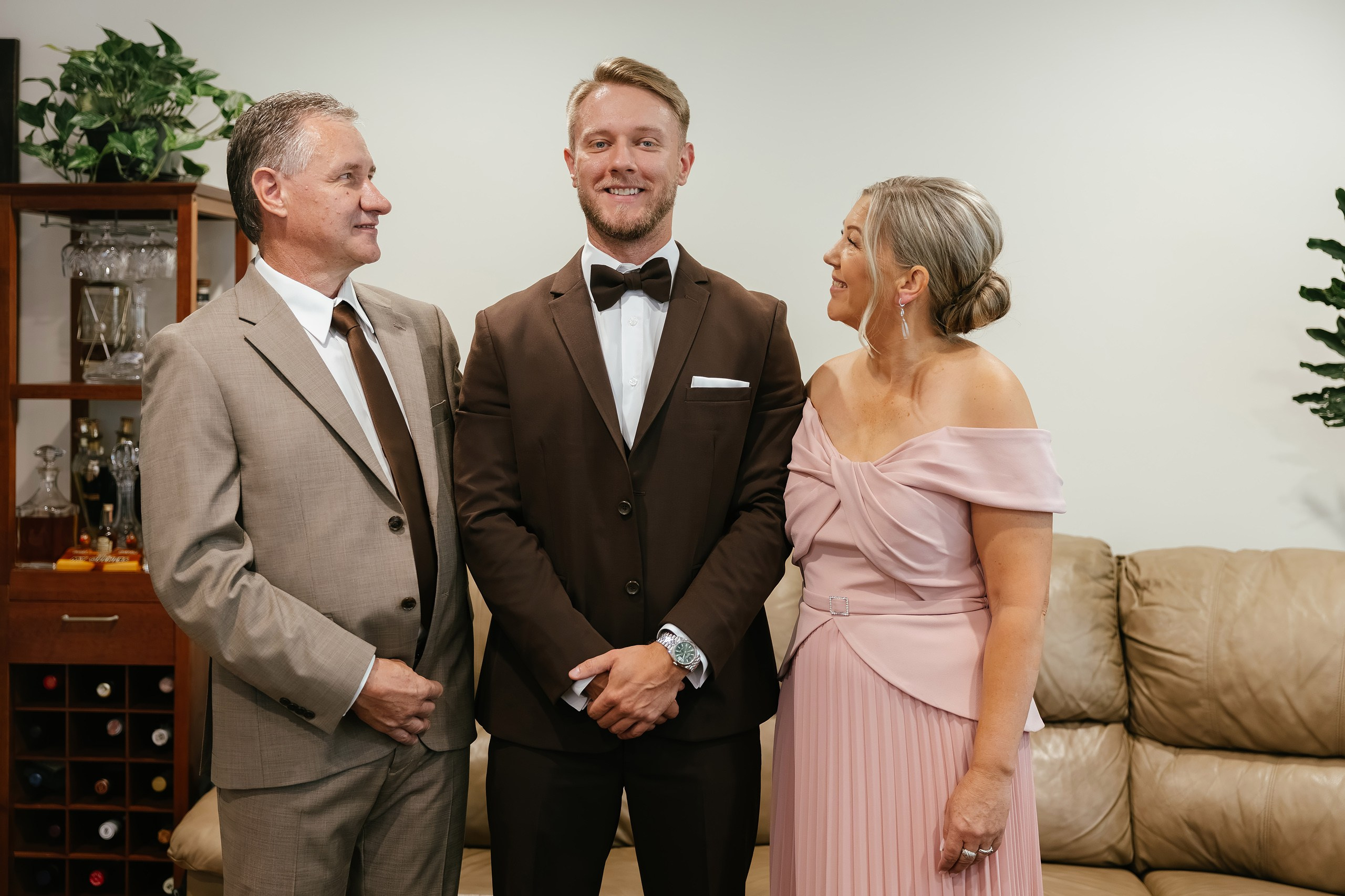 09.19.2026 Wedding. Wedding family event photographer in Chicago Nick Yushevich