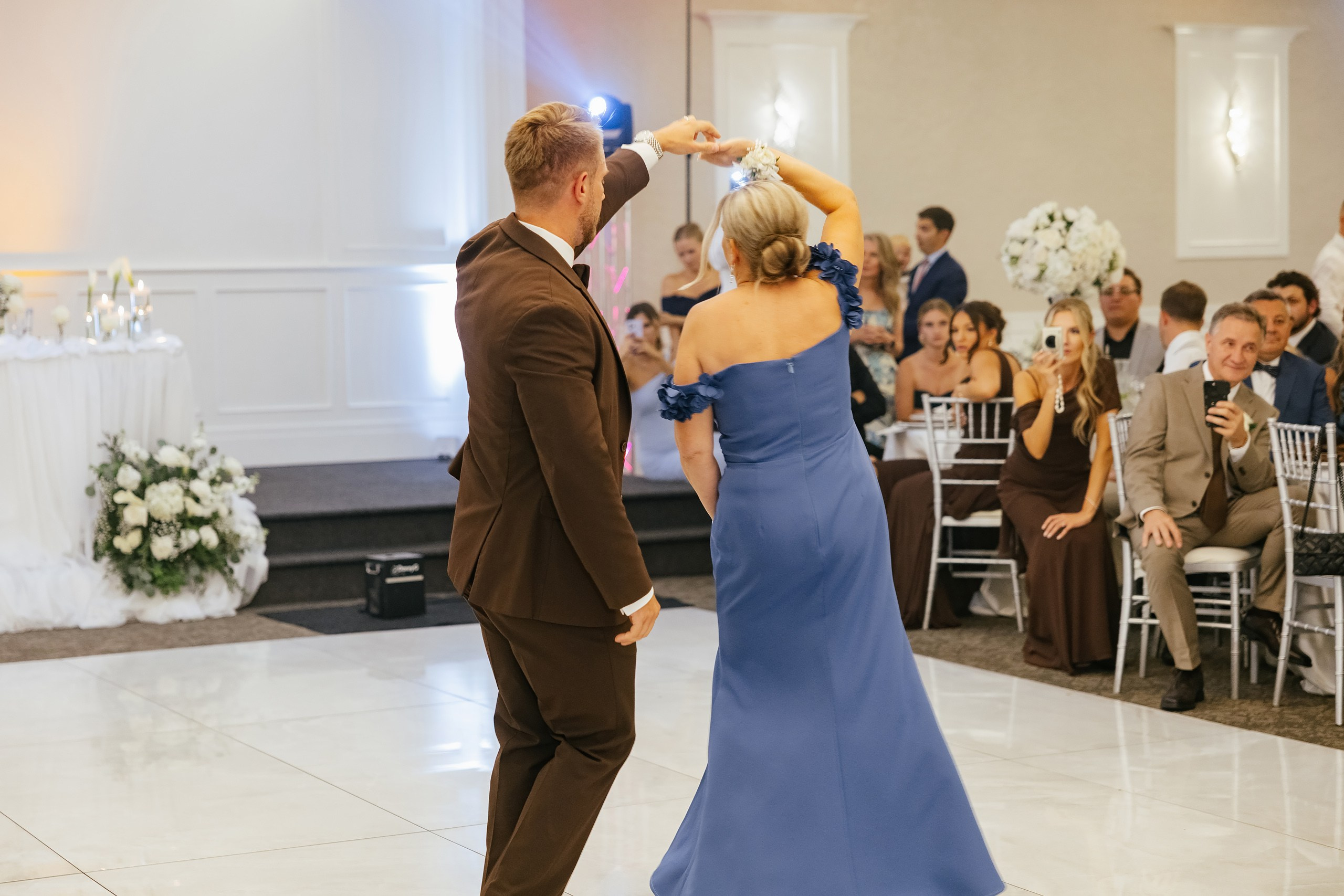 09.19.2026 Wedding. Wedding family event photographer in Chicago Nick Yushevich