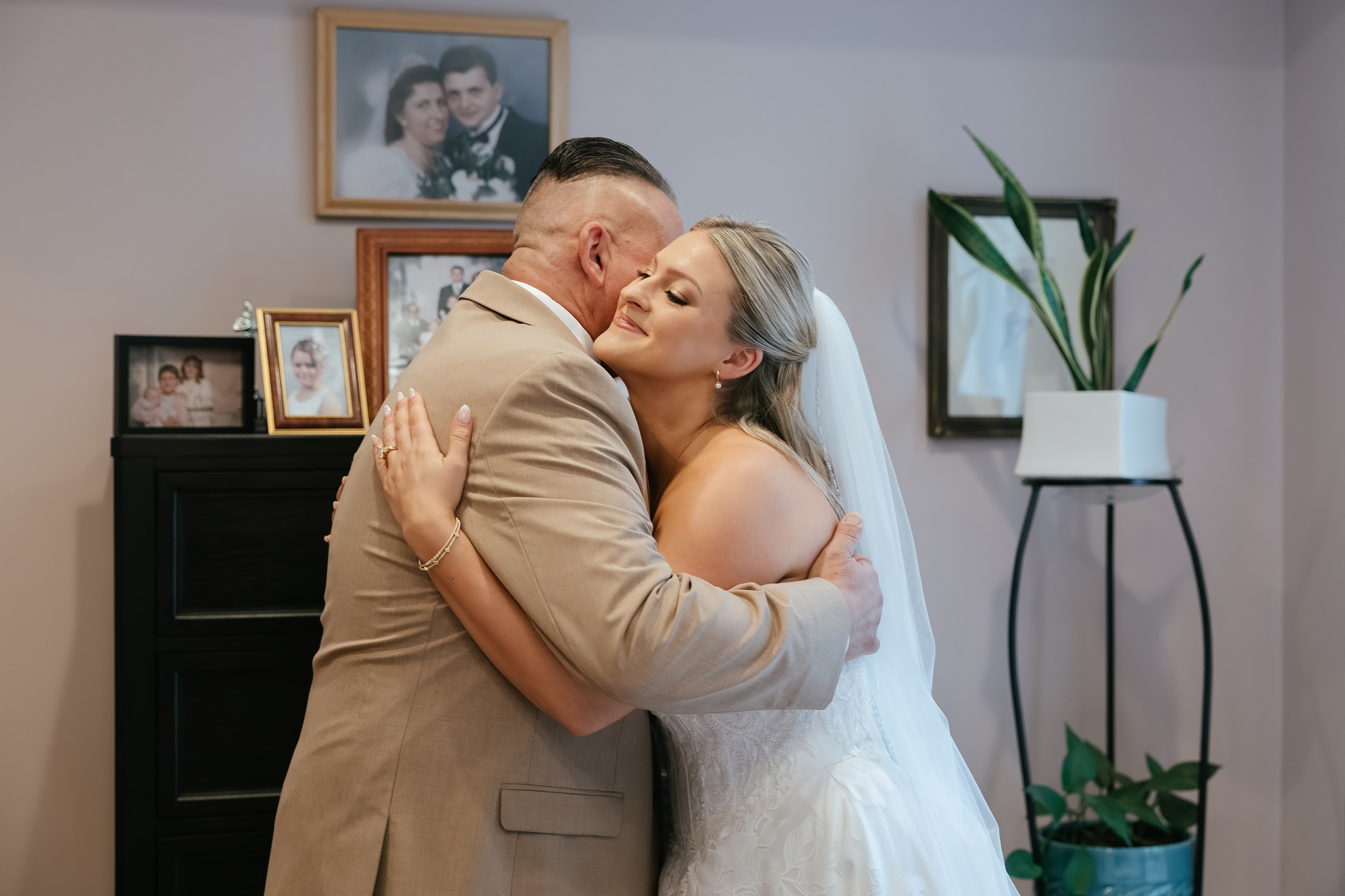 09.19.2026 Wedding. Wedding family event photographer in Chicago Nick Yushevich
