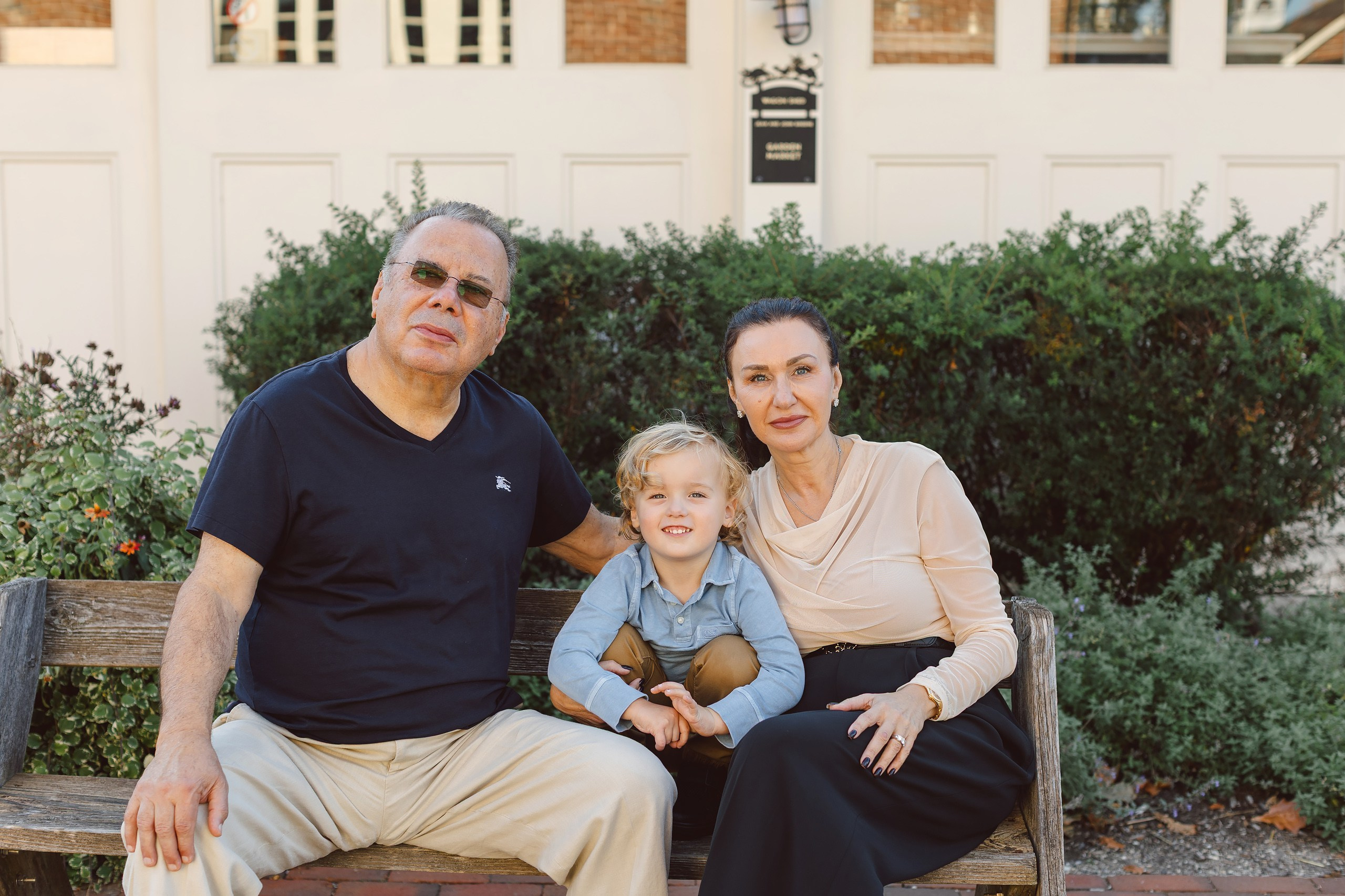 10.11.26 Family Photoshoot. Wedding family event photographer in Chicago Nick Yushevich
