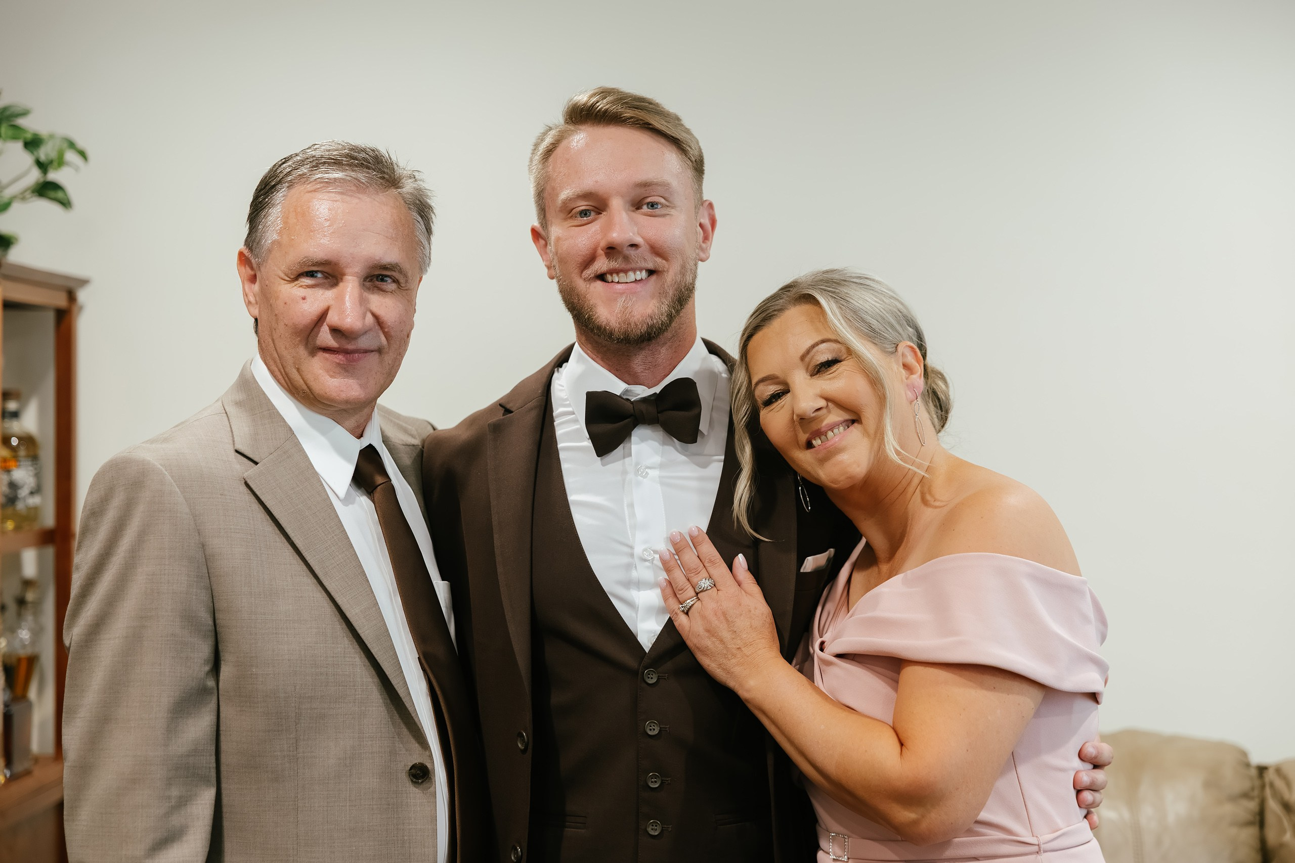 09.19.2026 Wedding. Wedding family event photographer in Chicago Nick Yushevich