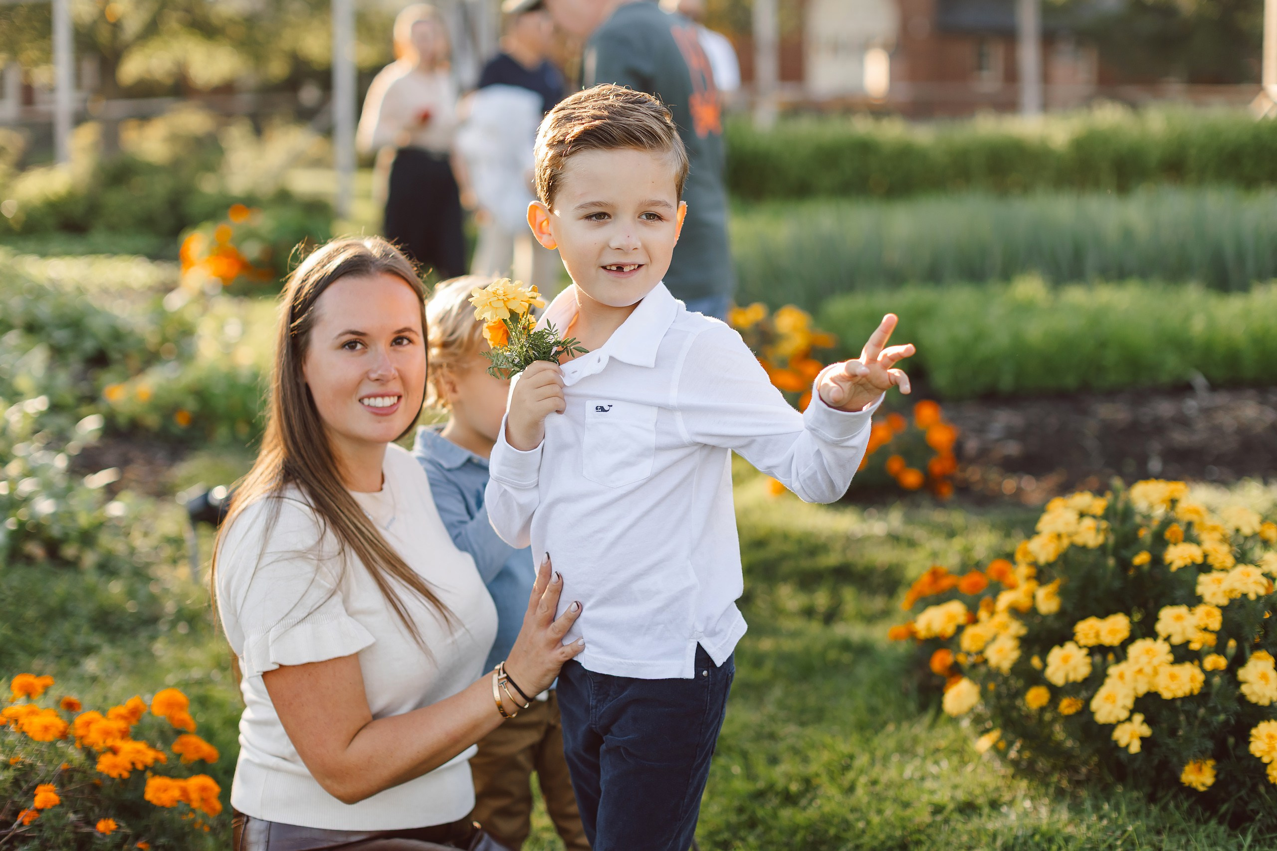 10.11.26 Family Photoshoot. Wedding family event photographer in Chicago Nick Yushevich