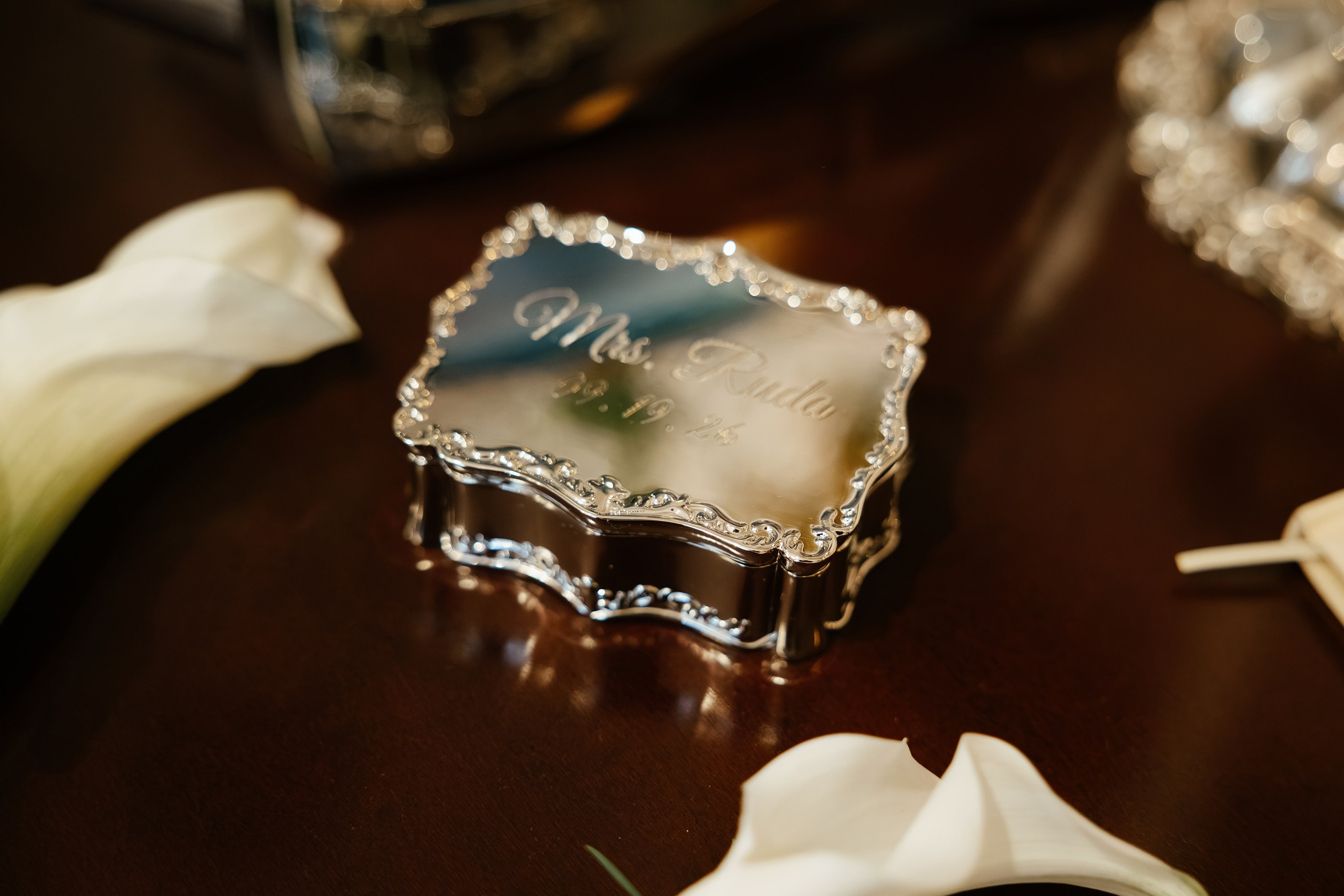 09.19.2026 Wedding. Wedding family event photographer in Chicago Nick Yushevich