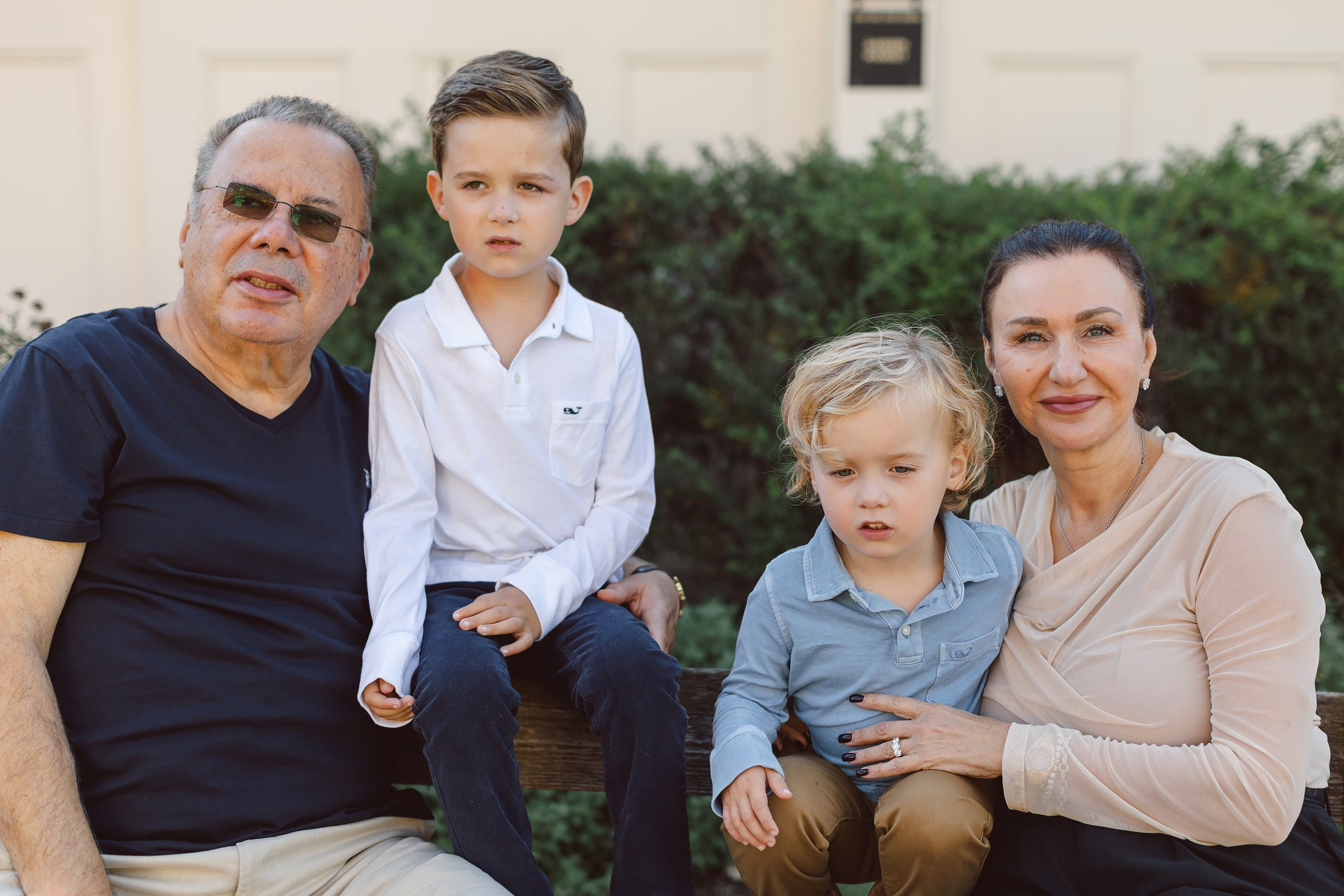 10.11.26 Family Photoshoot. Wedding family event photographer in Chicago Nick Yushevich