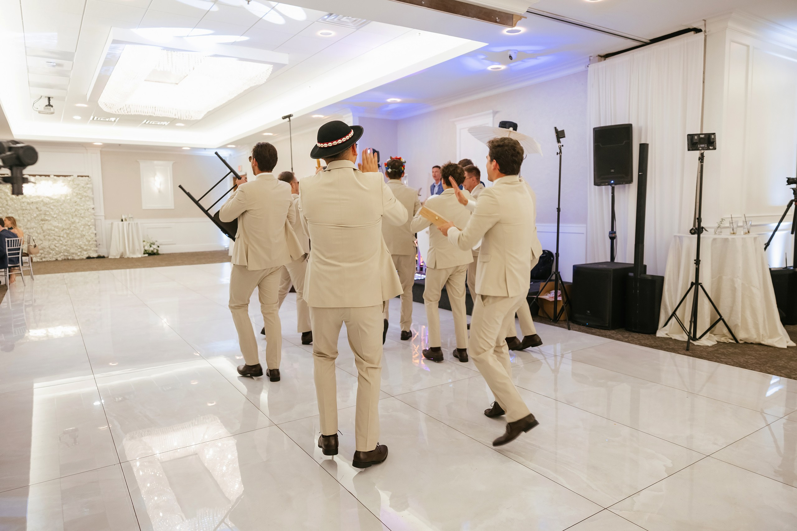 09.19.2026 Wedding. Wedding family event photographer in Chicago Nick Yushevich