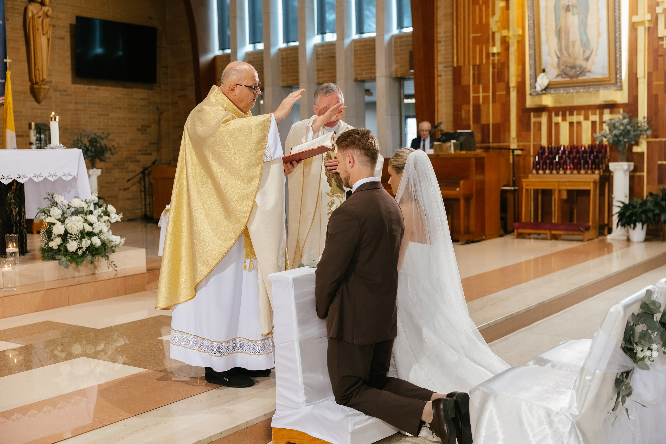 09.19.2026 Wedding. Wedding family event photographer in Chicago Nick Yushevich