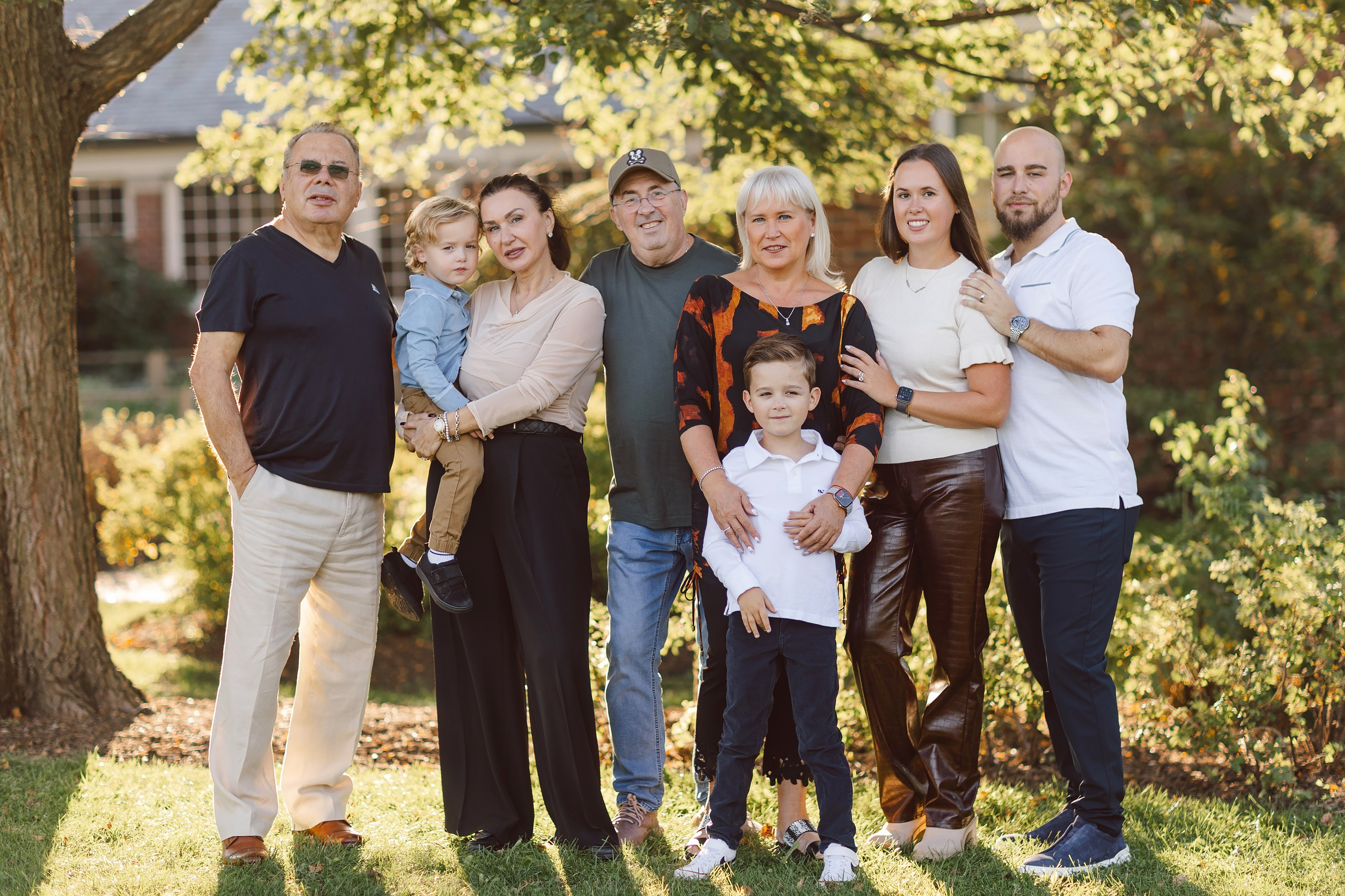 10.11.26 Family Photoshoot. Wedding family event photographer in Chicago Nick Yushevich