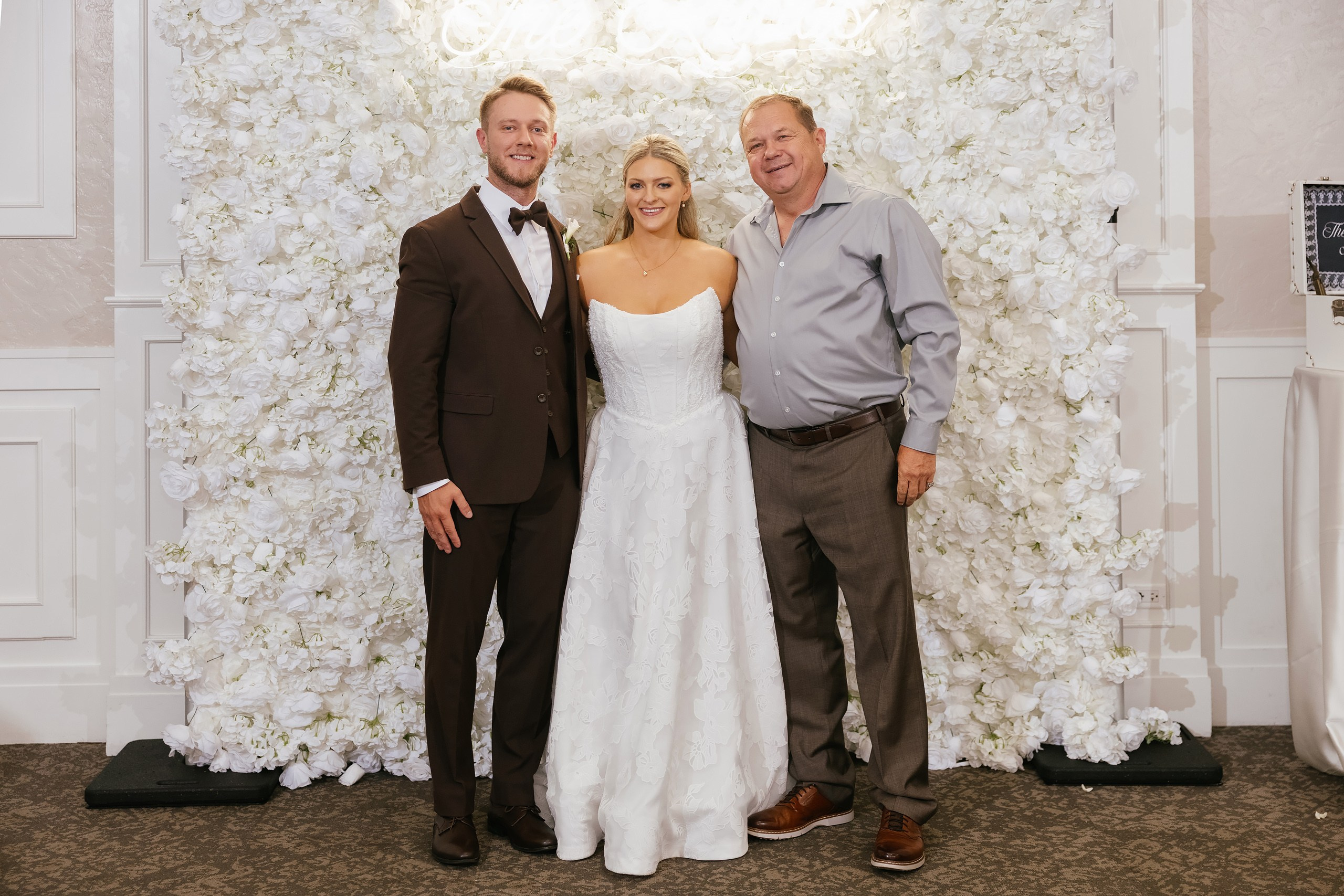 09.19.2026 Wedding. Wedding family event photographer in Chicago Nick Yushevich