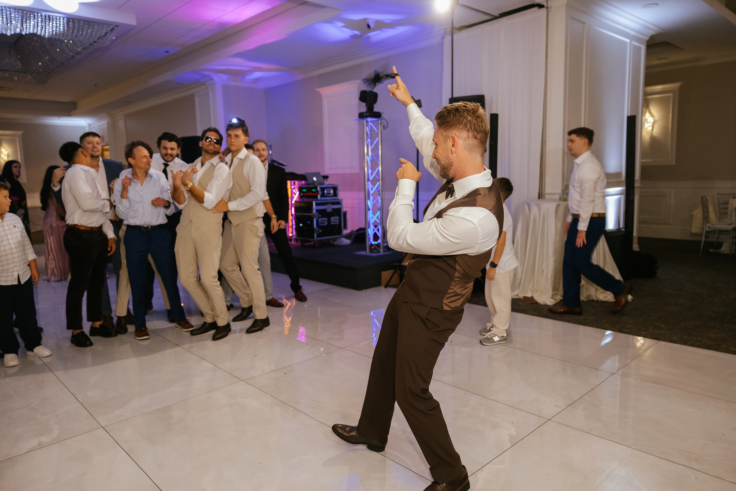 09.19.2026 Wedding. Wedding family event photographer in Chicago Nick Yushevich