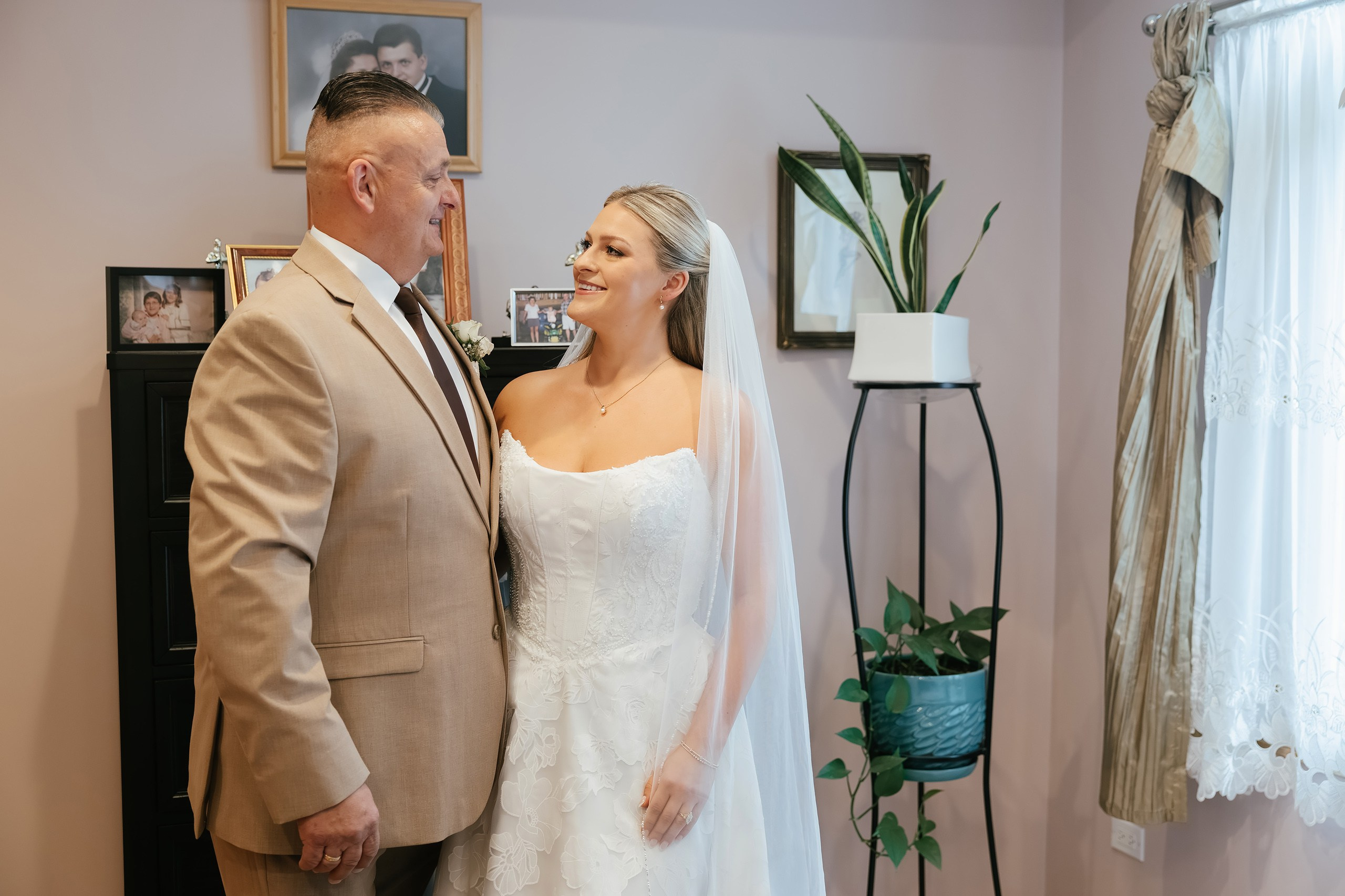 09.19.2026 Wedding. Wedding family event photographer in Chicago Nick Yushevich