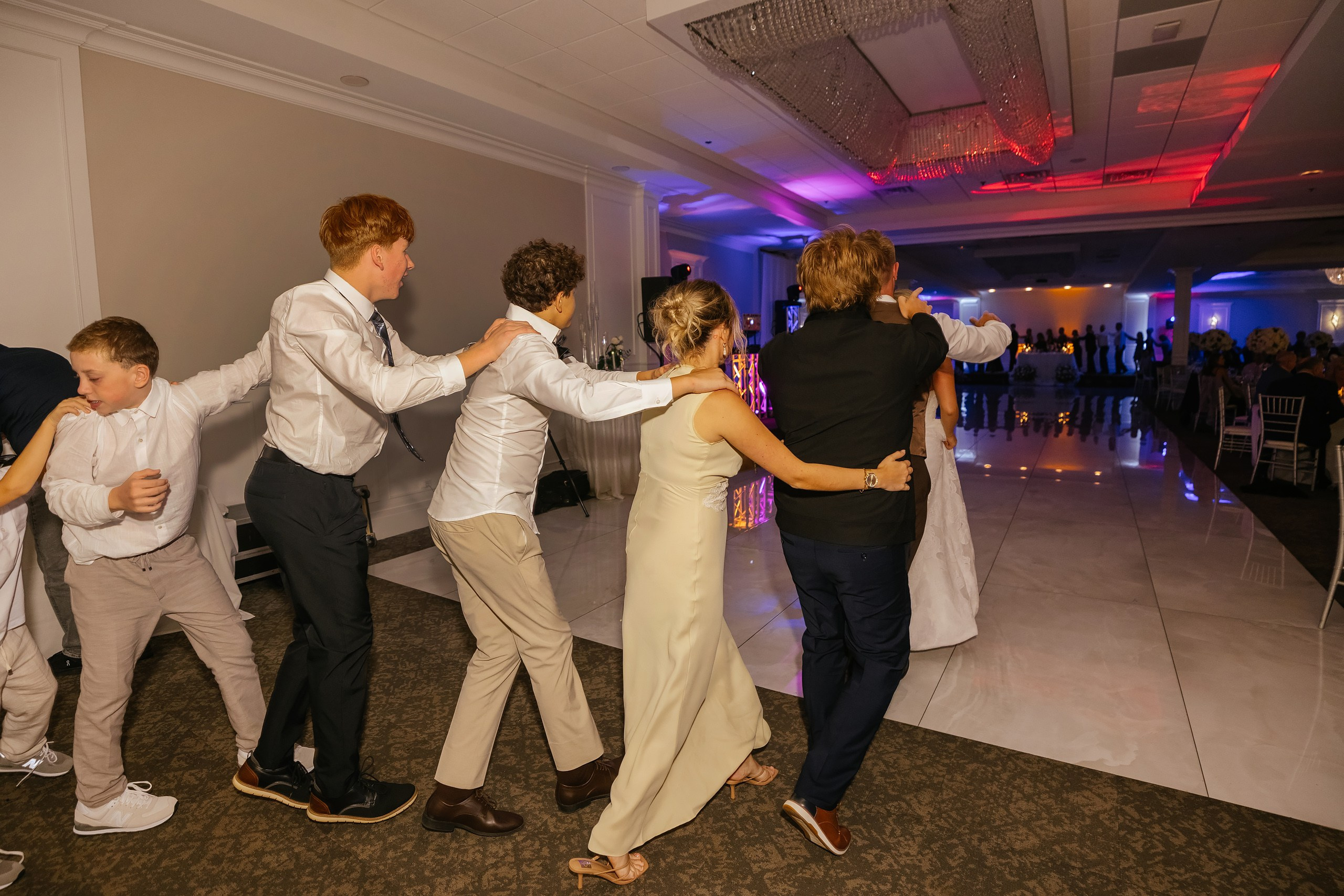 09.19.2026 Wedding. Wedding family event photographer in Chicago Nick Yushevich