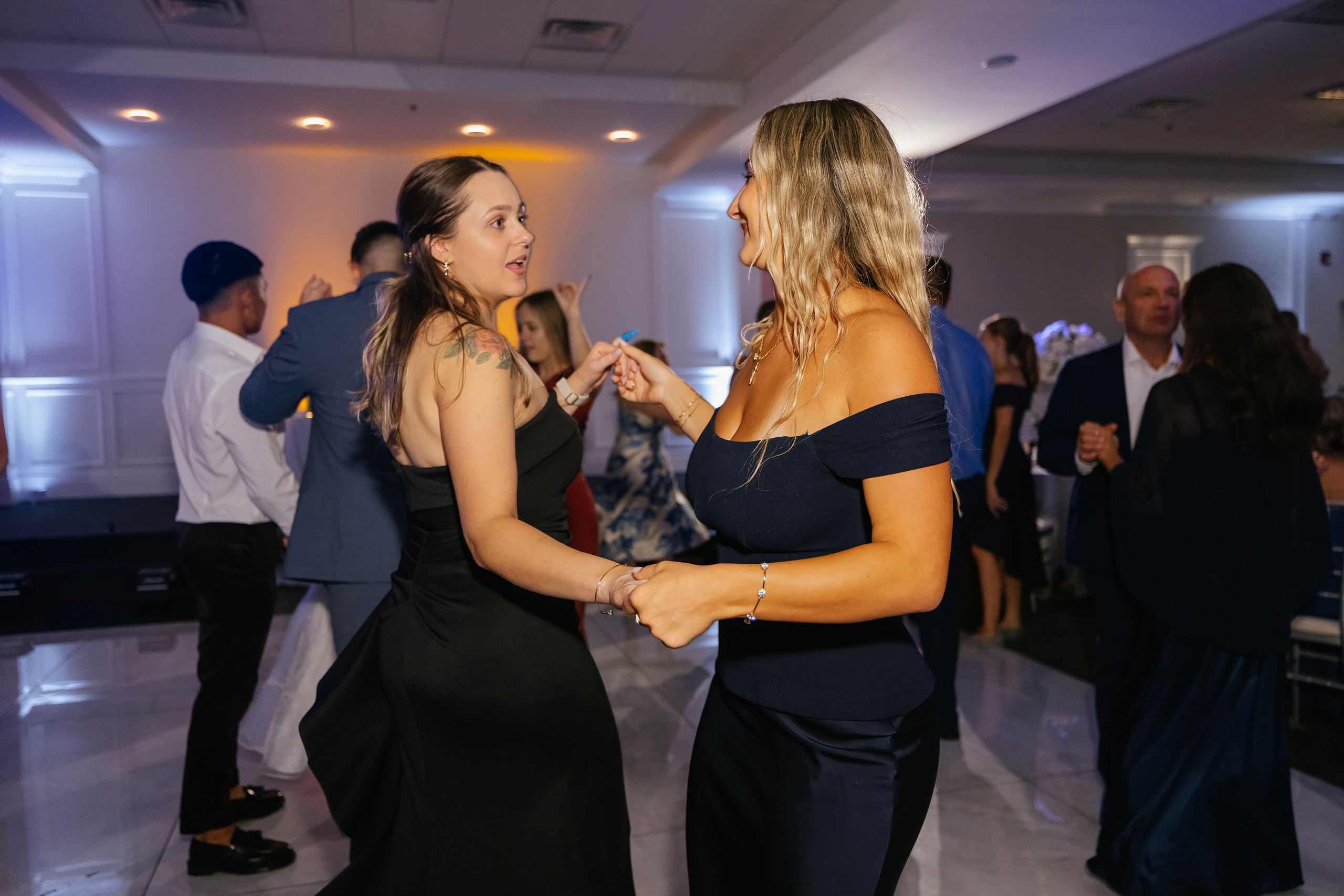 09.19.2026 Wedding. Wedding family event photographer in Chicago Nick Yushevich