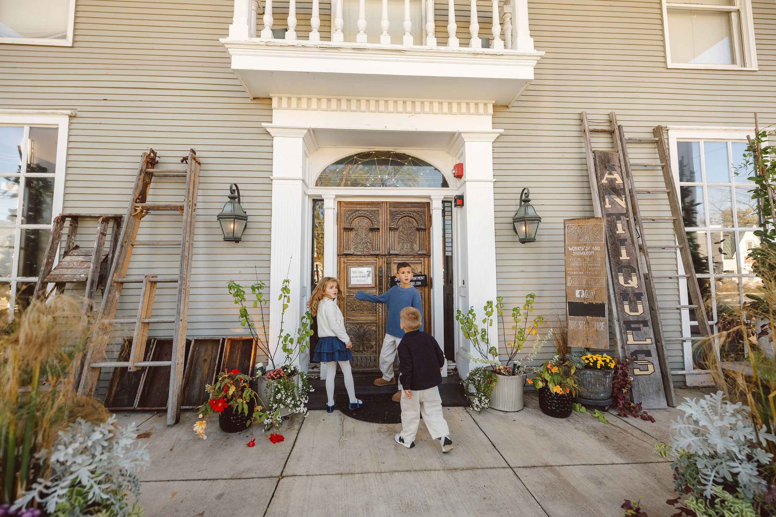 10.18.26 Family Photoshoot. Wedding family event photographer in Chicago Nick Yushevich