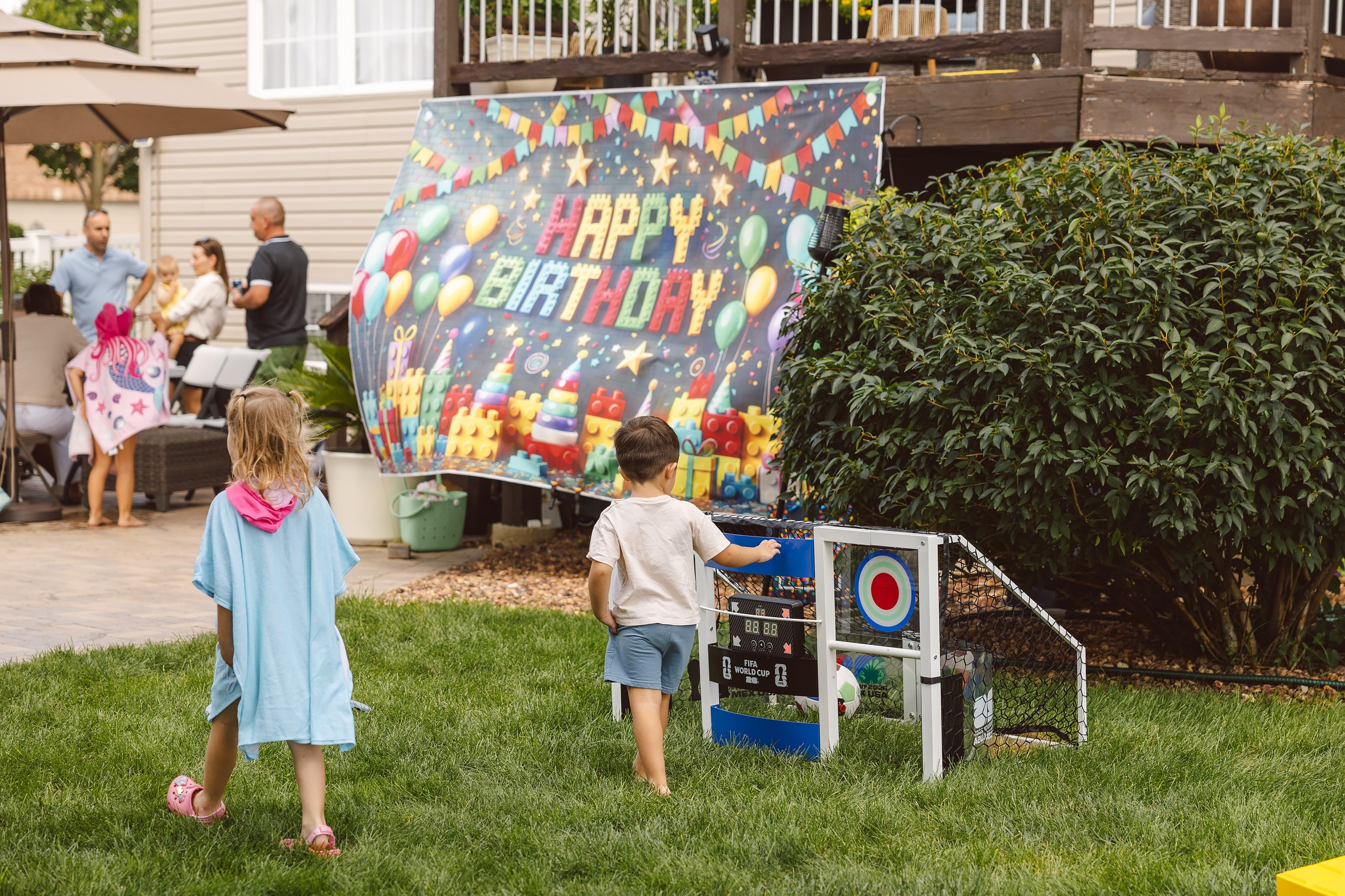 Birthday Party. Wedding family event photographer in Chicago Nick Yushevich