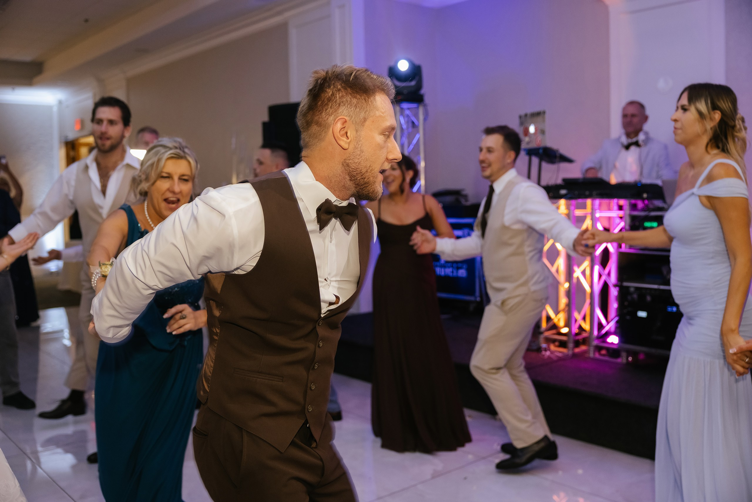 09.19.2026 Wedding. Wedding family event photographer in Chicago Nick Yushevich