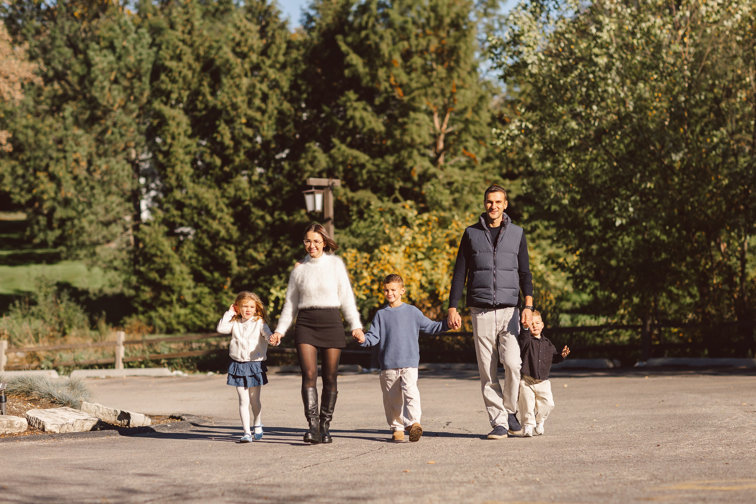 10.18.26 Family Photoshoot. Wedding family event photographer in Chicago Nick Yushevich