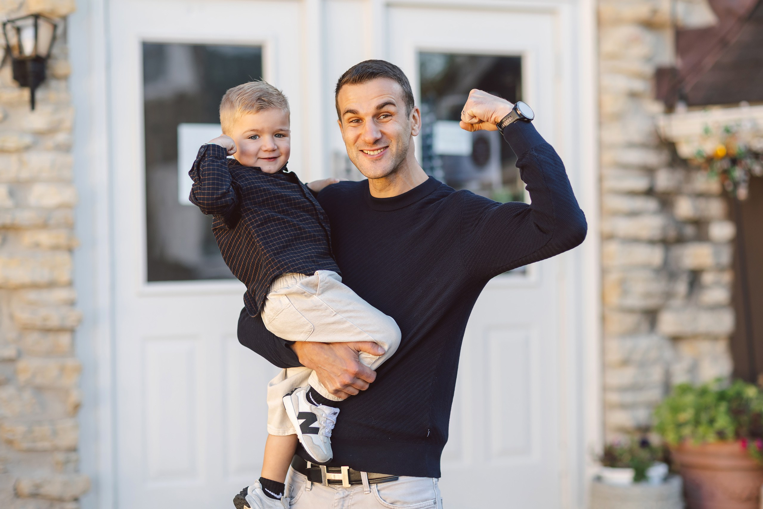 10.18.26 Family Photoshoot. Wedding family event photographer in Chicago Nick Yushevich
