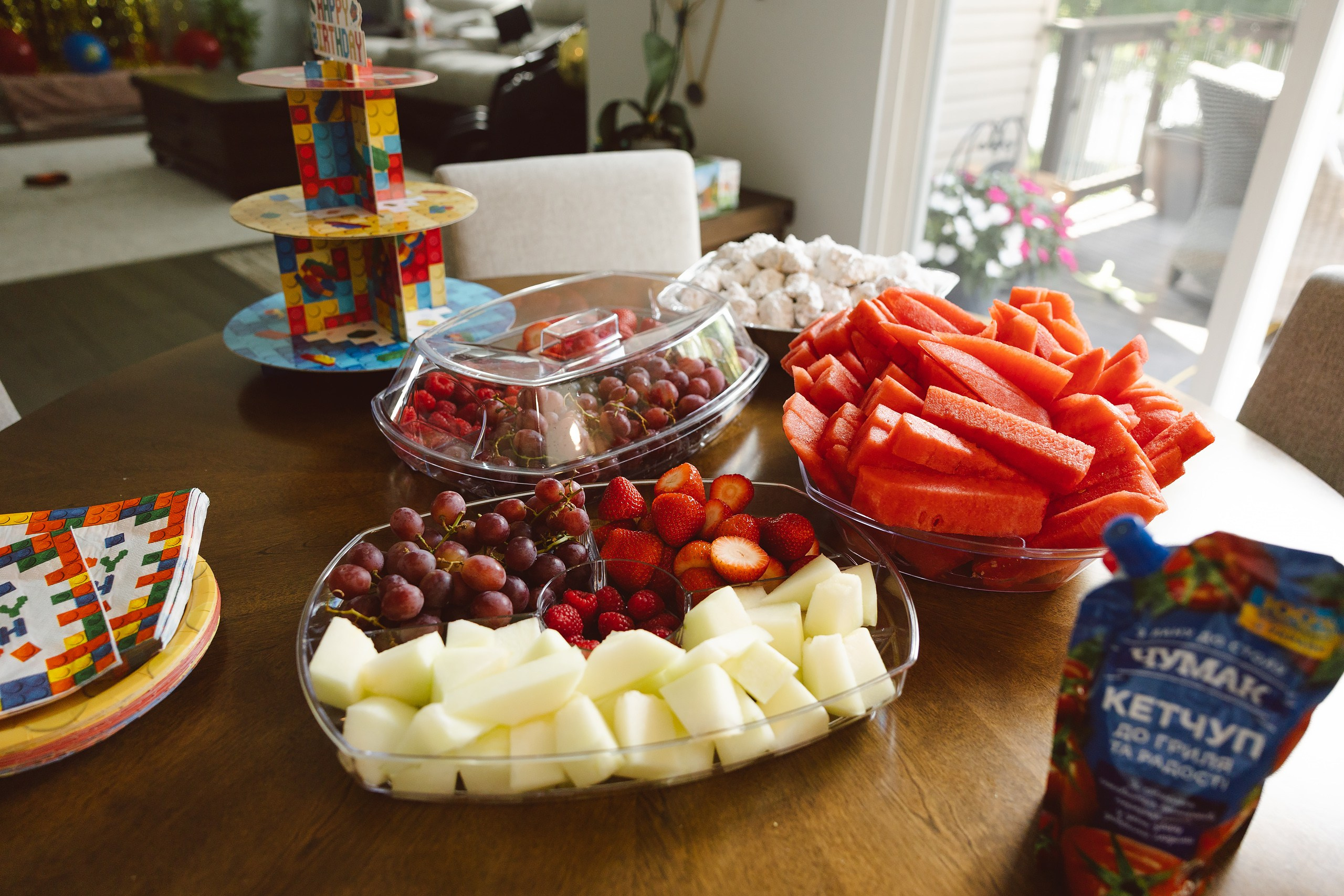Birthday Party. Wedding family event photographer in Chicago Nick Yushevich