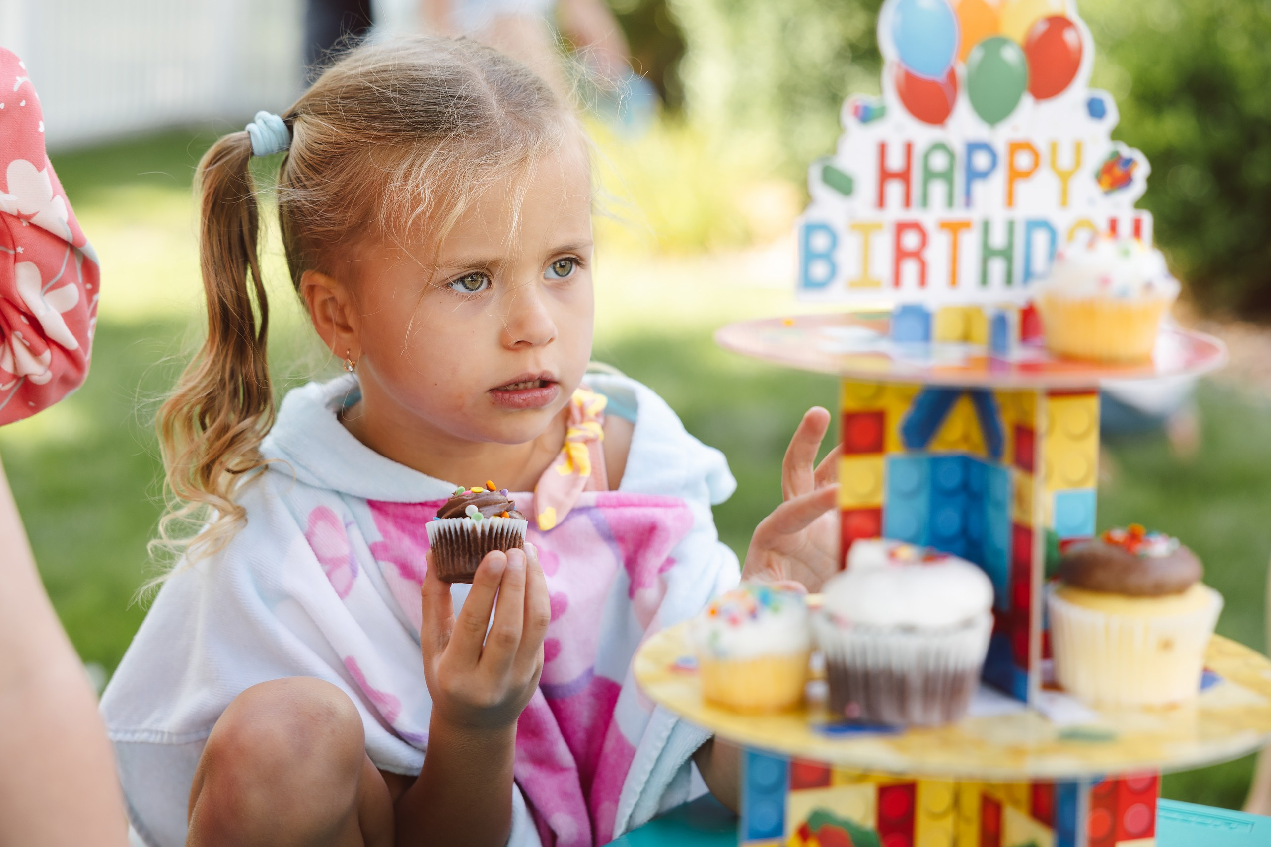 Birthday Party. Wedding family event photographer in Chicago Nick Yushevich