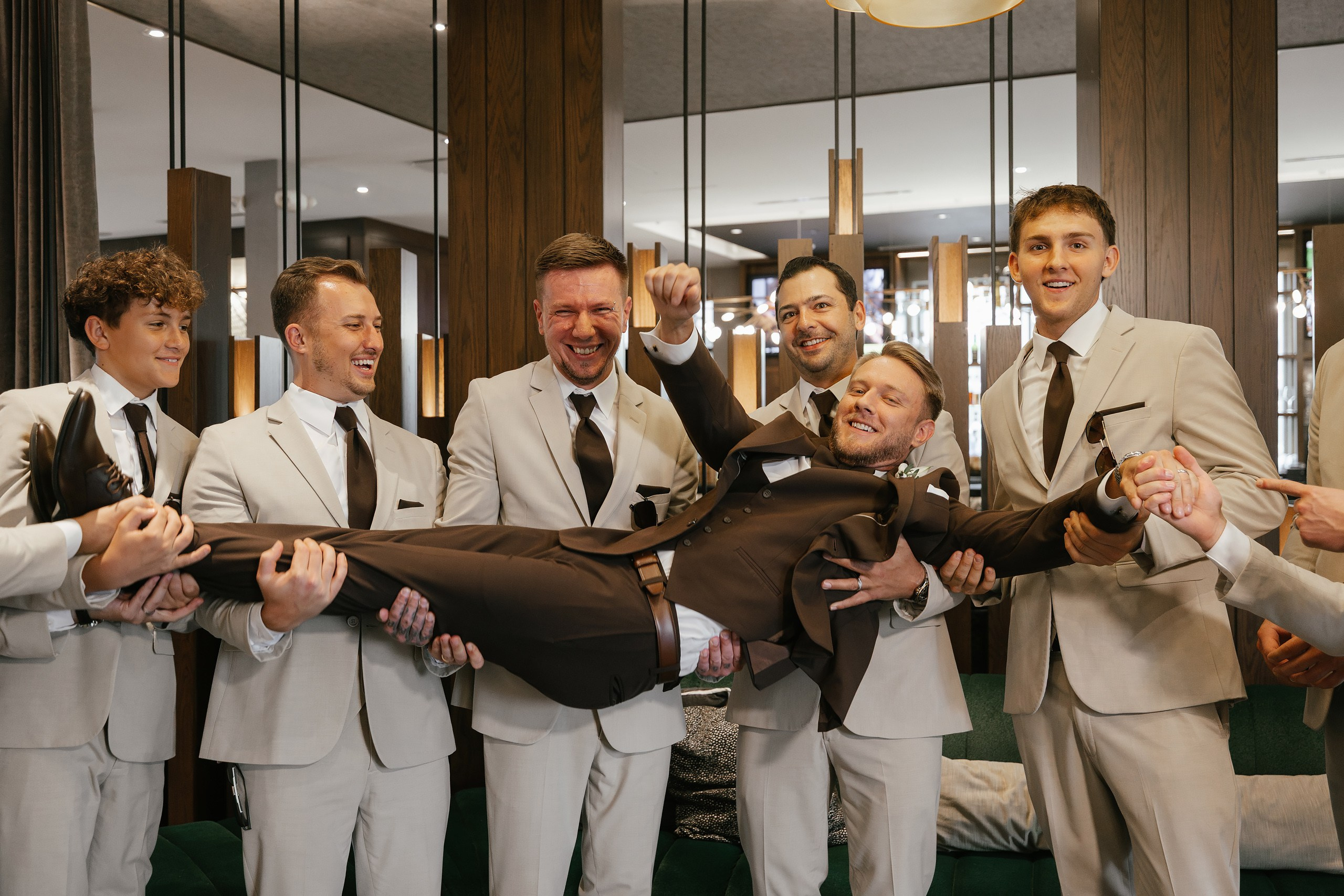 09.19.2026 Wedding. Wedding family event photographer in Chicago Nick Yushevich