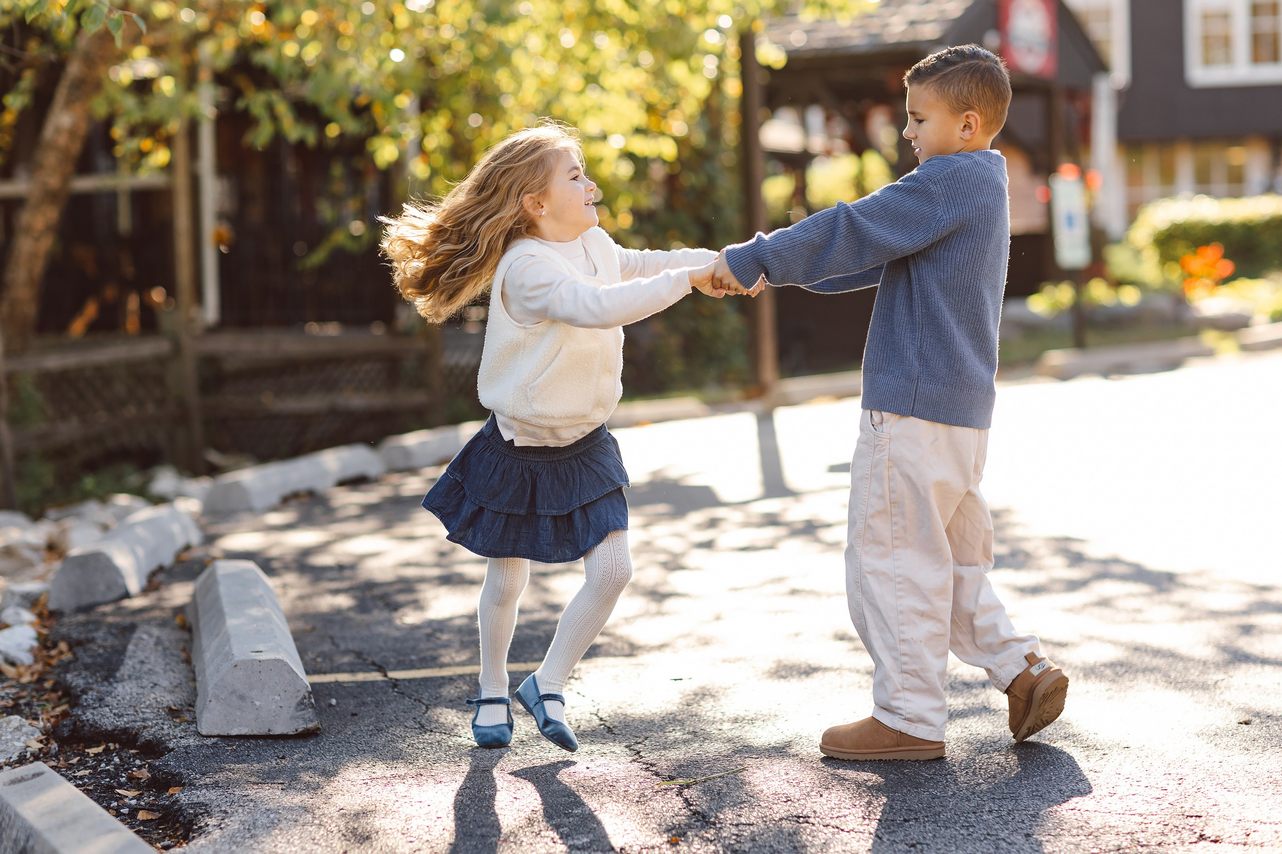 10.18.26 Family Photoshoot. Wedding family event photographer in Chicago Nick Yushevich