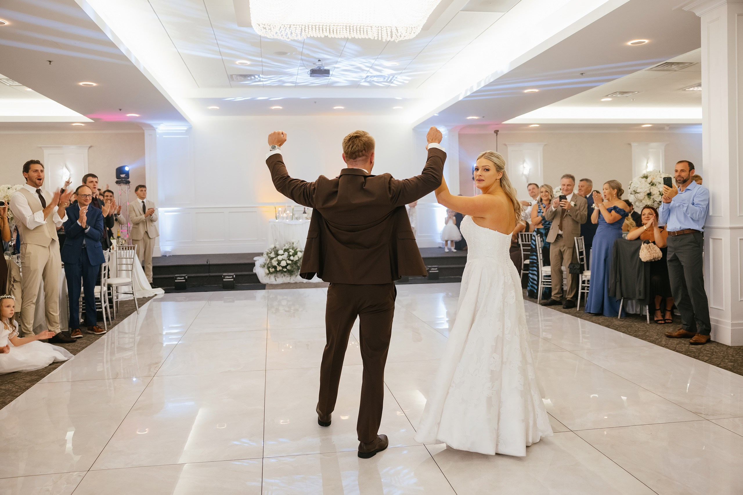 09.19.2026 Wedding. Wedding family event photographer in Chicago Nick Yushevich