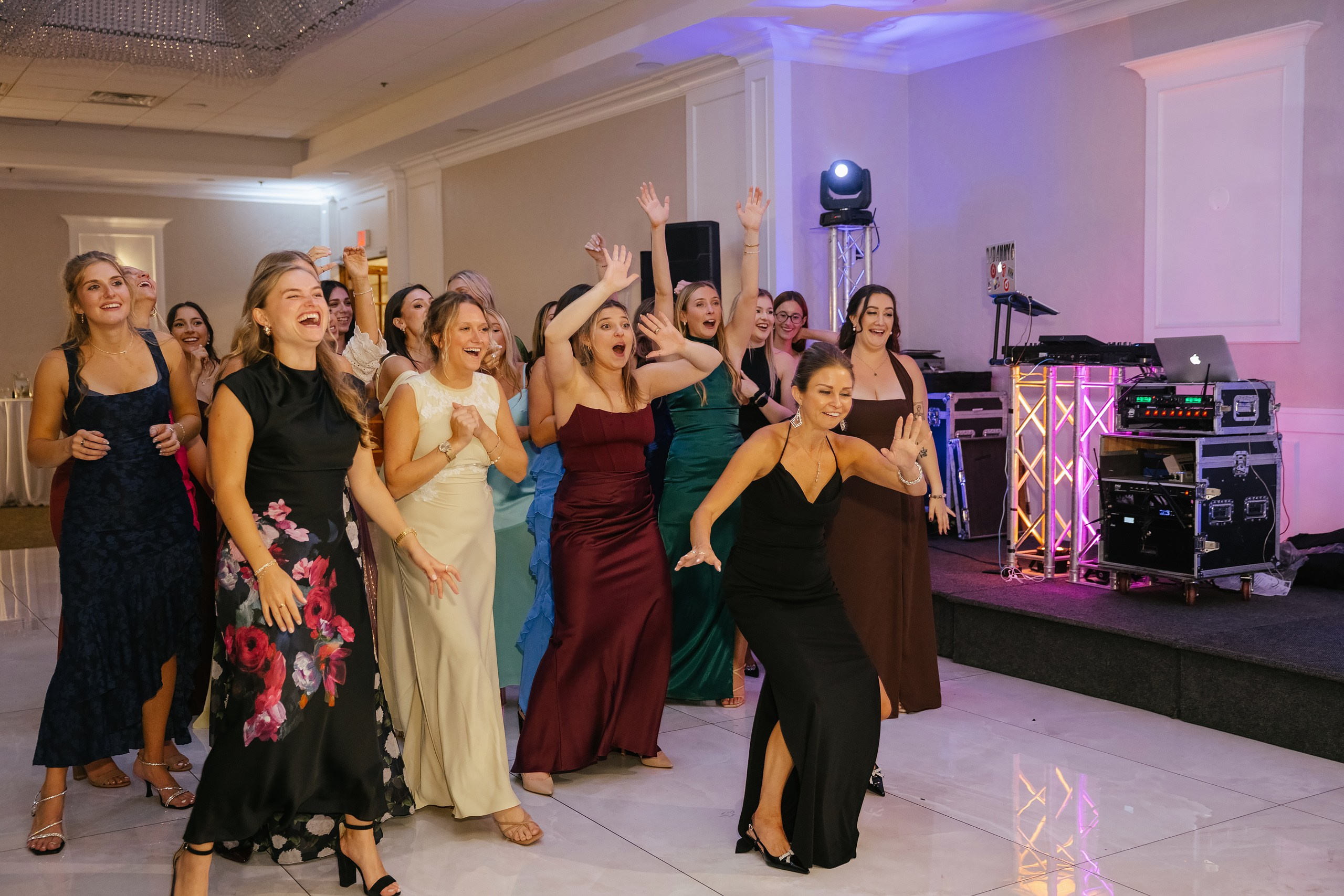 09.19.2026 Wedding. Wedding family event photographer in Chicago Nick Yushevich