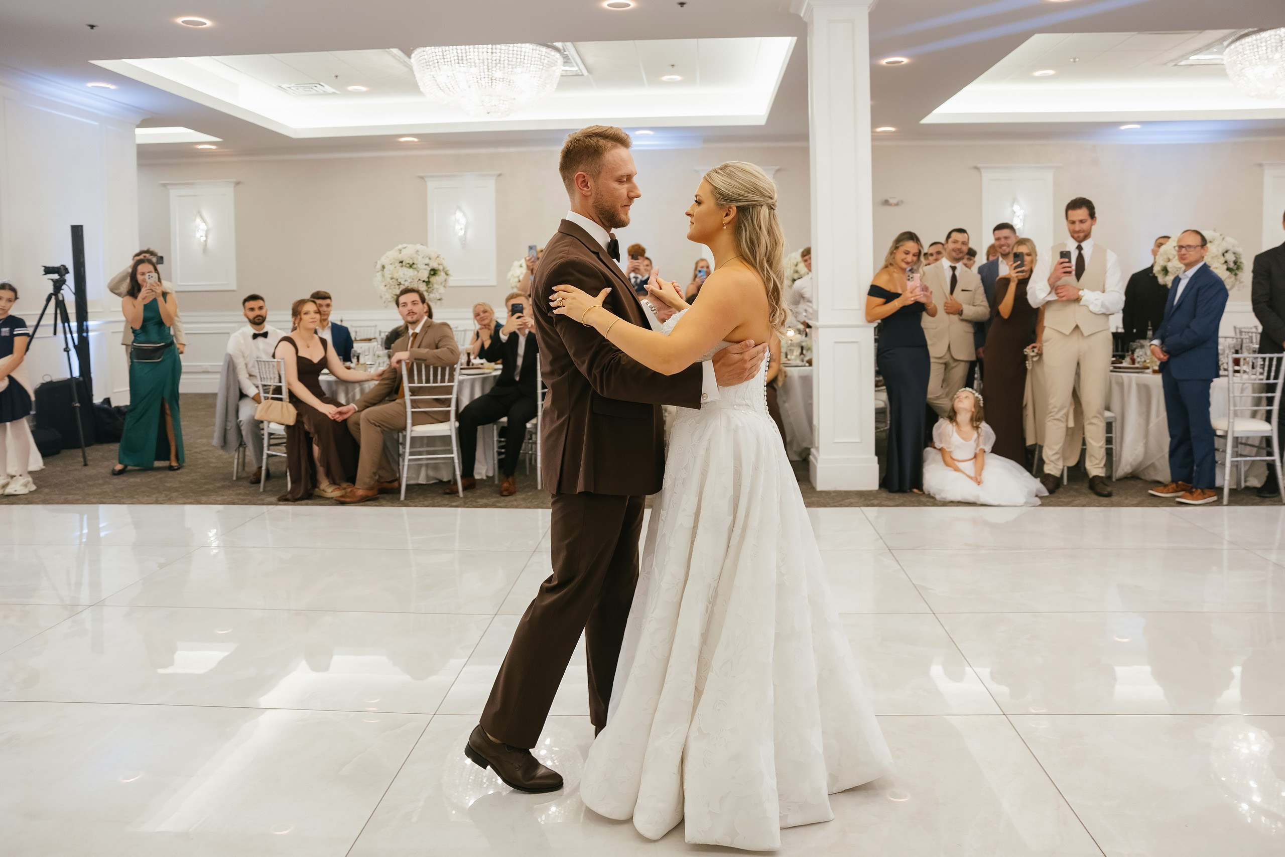 09.19.2026 Wedding. Wedding family event photographer in Chicago Nick Yushevich