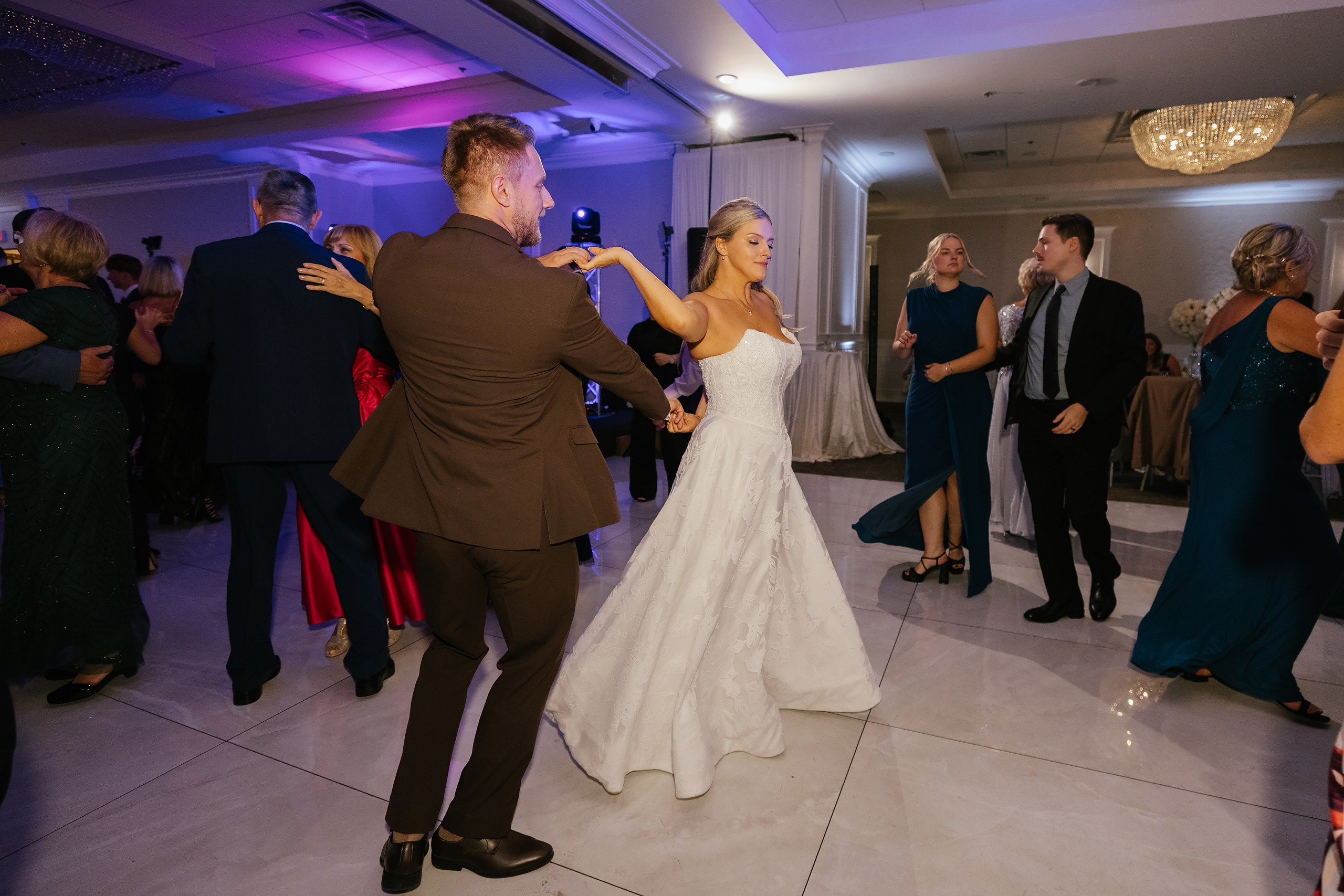 09.19.2026 Wedding. Wedding family event photographer in Chicago Nick Yushevich