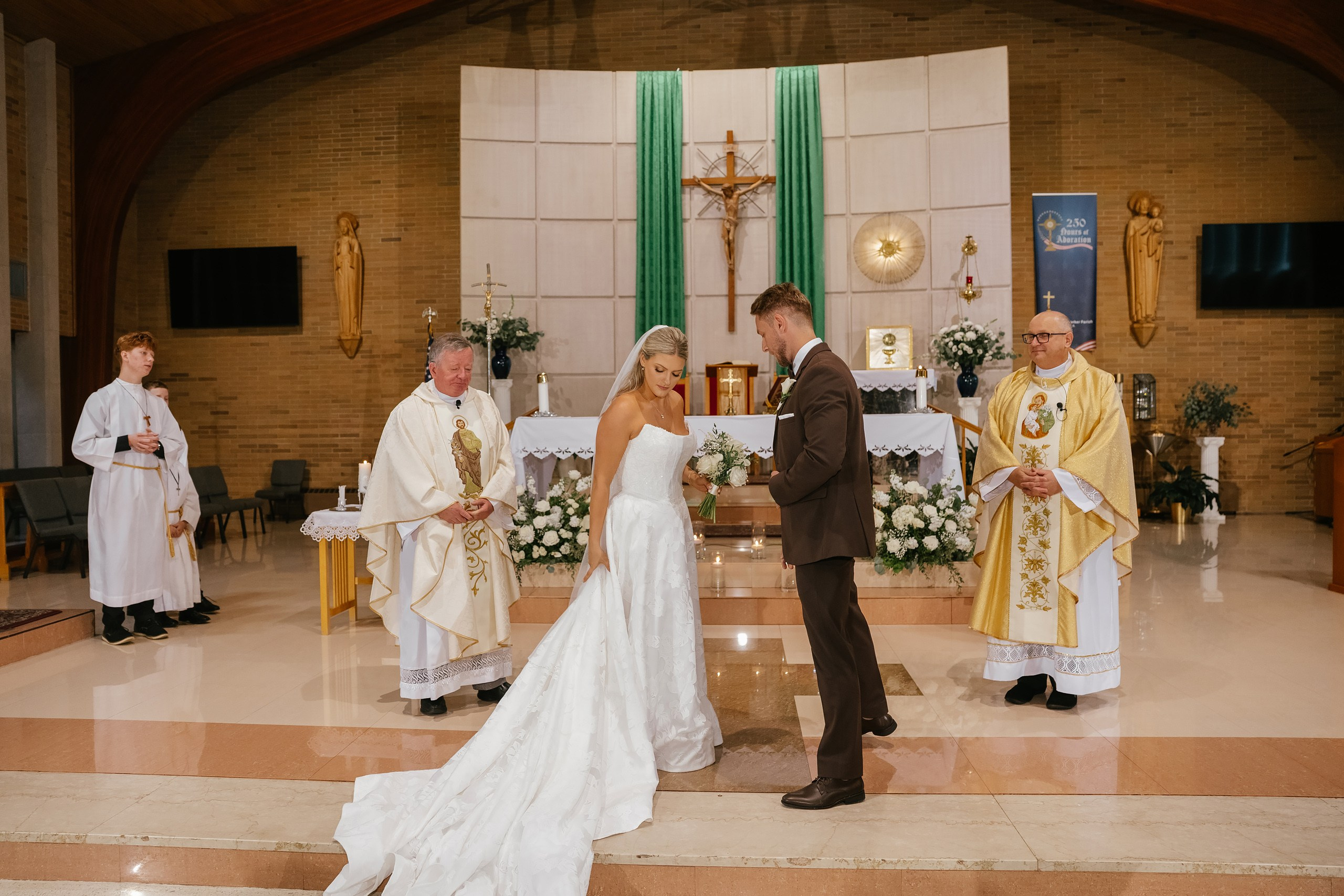 09.19.2026 Wedding. Wedding family event photographer in Chicago Nick Yushevich