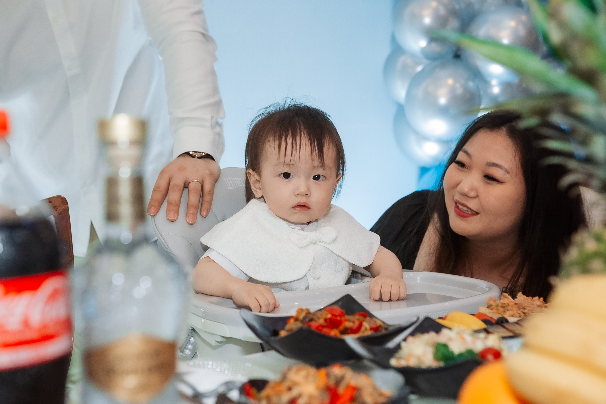 Тео дома и в ресторане. Фотограф беременности, ньюборн и годовасиков в Корее Жанна Хан