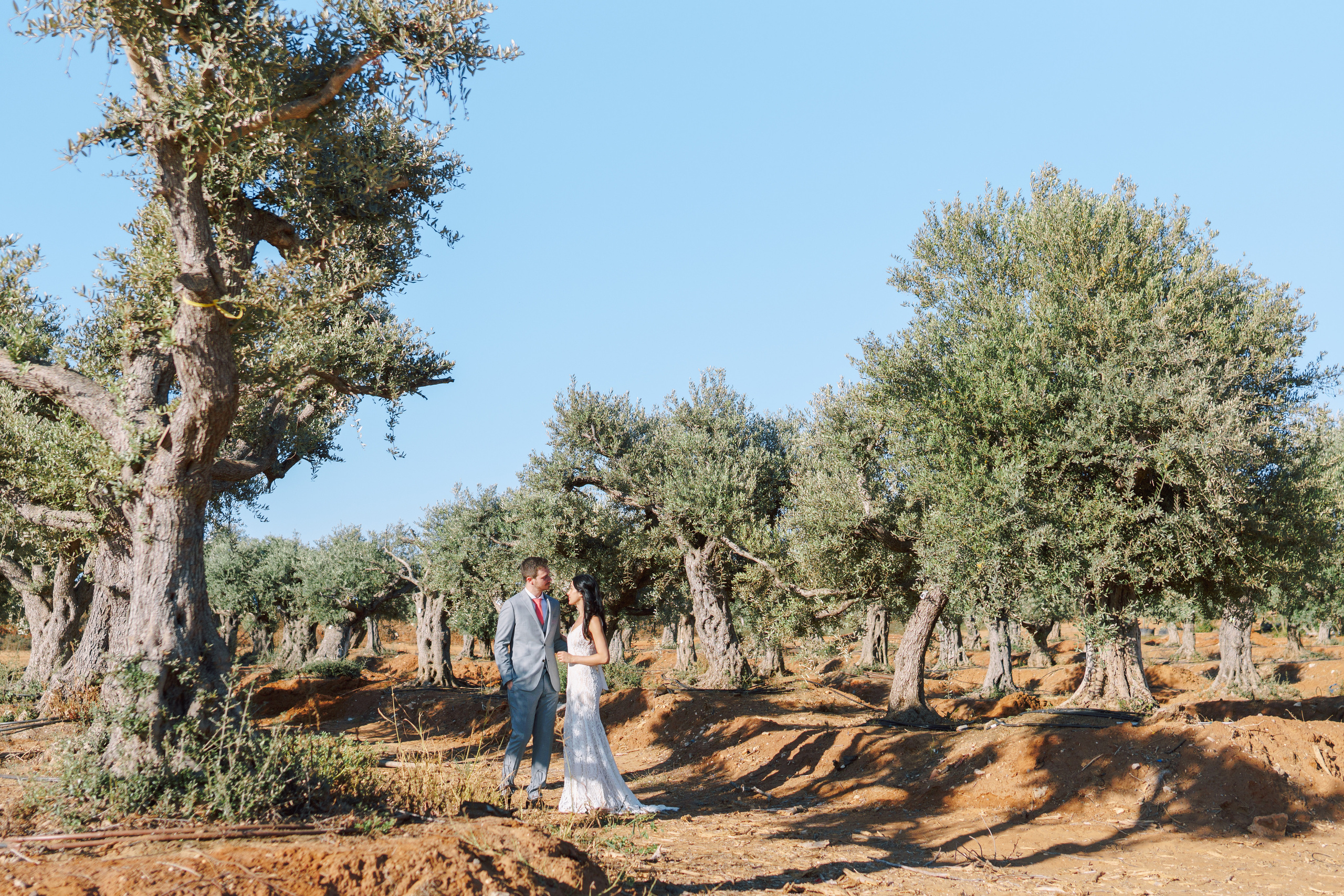 Touching wedding walk. Porto Travel Photographer | Couples & Vacation Photos in Portugal — WePortugal