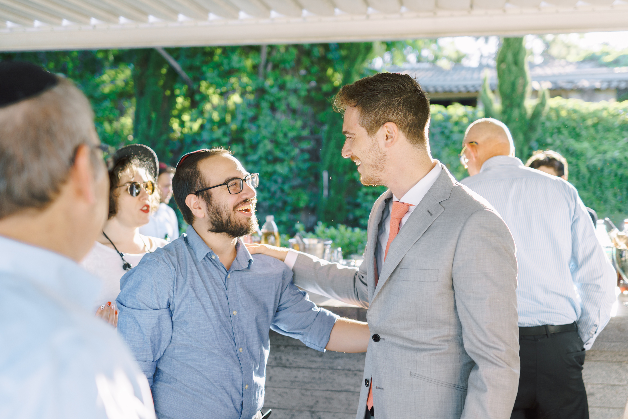 Touching wedding walk. Porto Travel Photographer | Couples & Vacation Photos in Portugal — WePortugal