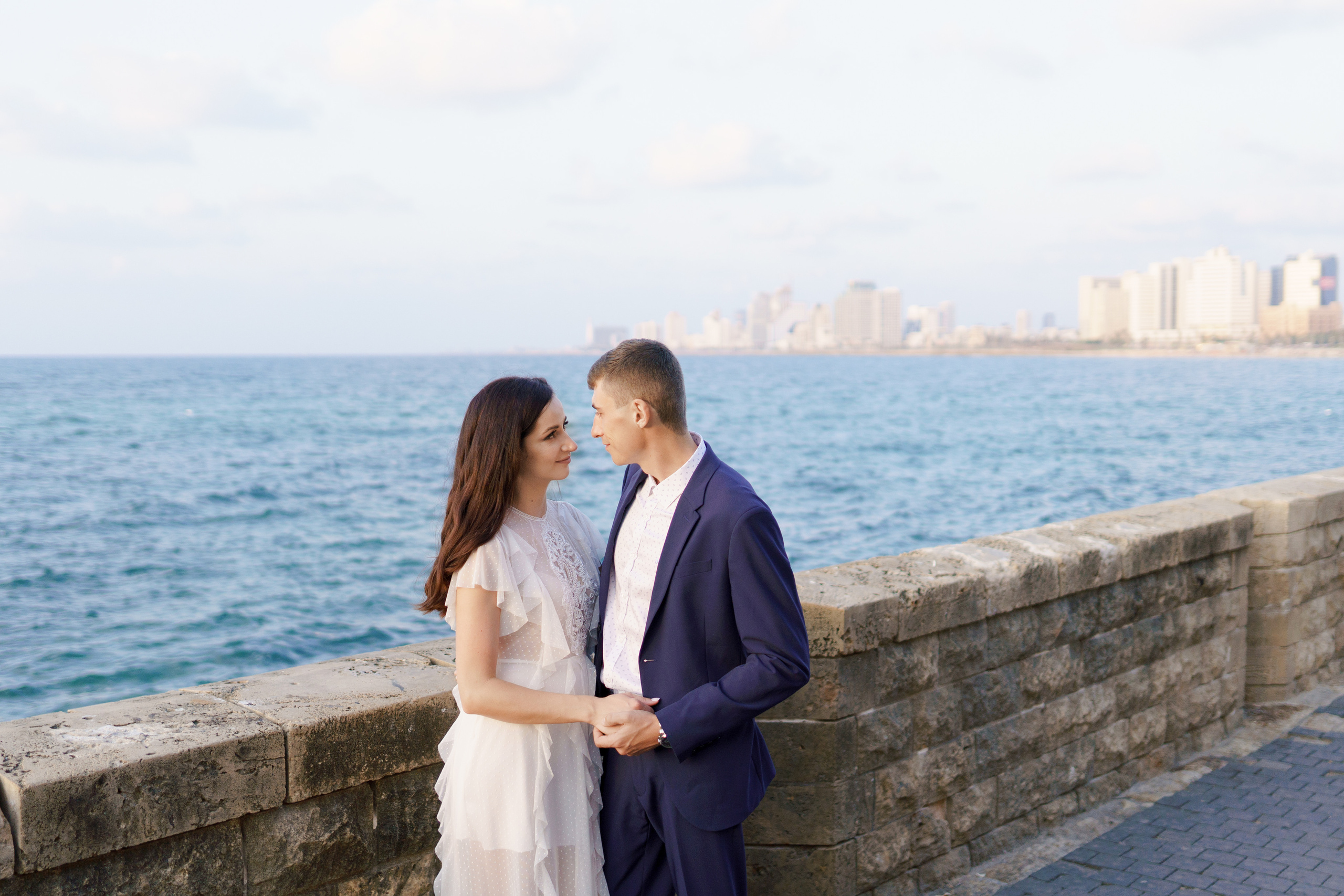 Свадебная прогулка в старом городе Яффо, Настя и Артем. Фотограф и видеограф в Португалии