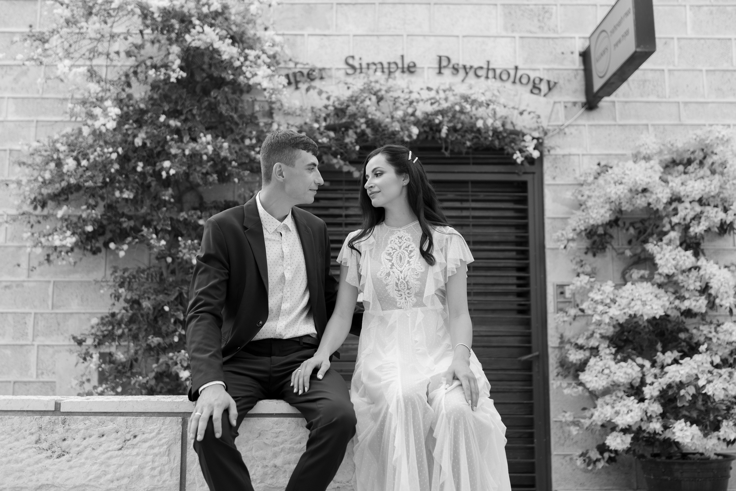 Свадебная прогулка в старом городе Яффо, Настя и Артем. Фотограф и видеограф в Португалии