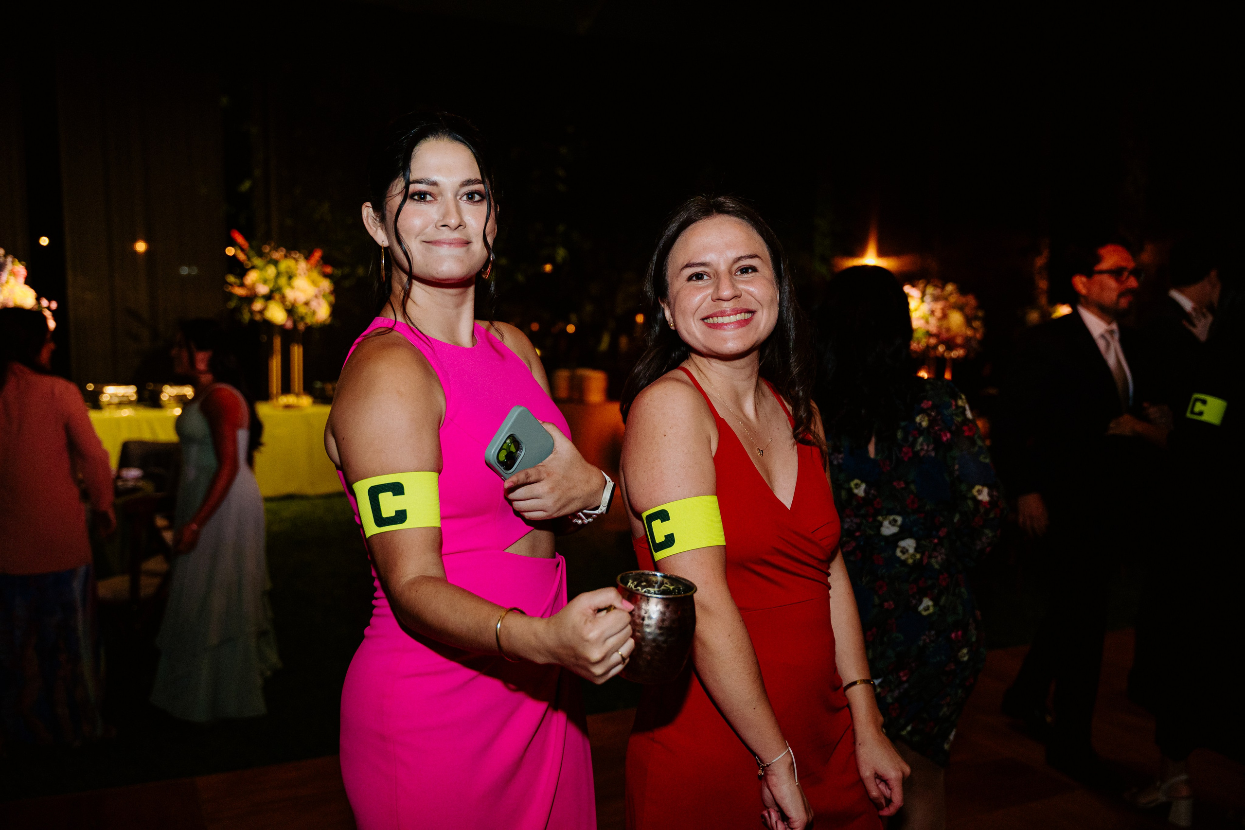 Un vistazo a la fiesta. Fotógrafo de Bodas en Lima | Ronhy Altamirano. Fotografía narrativa y cinematográfica para bodas, quinceañeras y eventos exclusivos