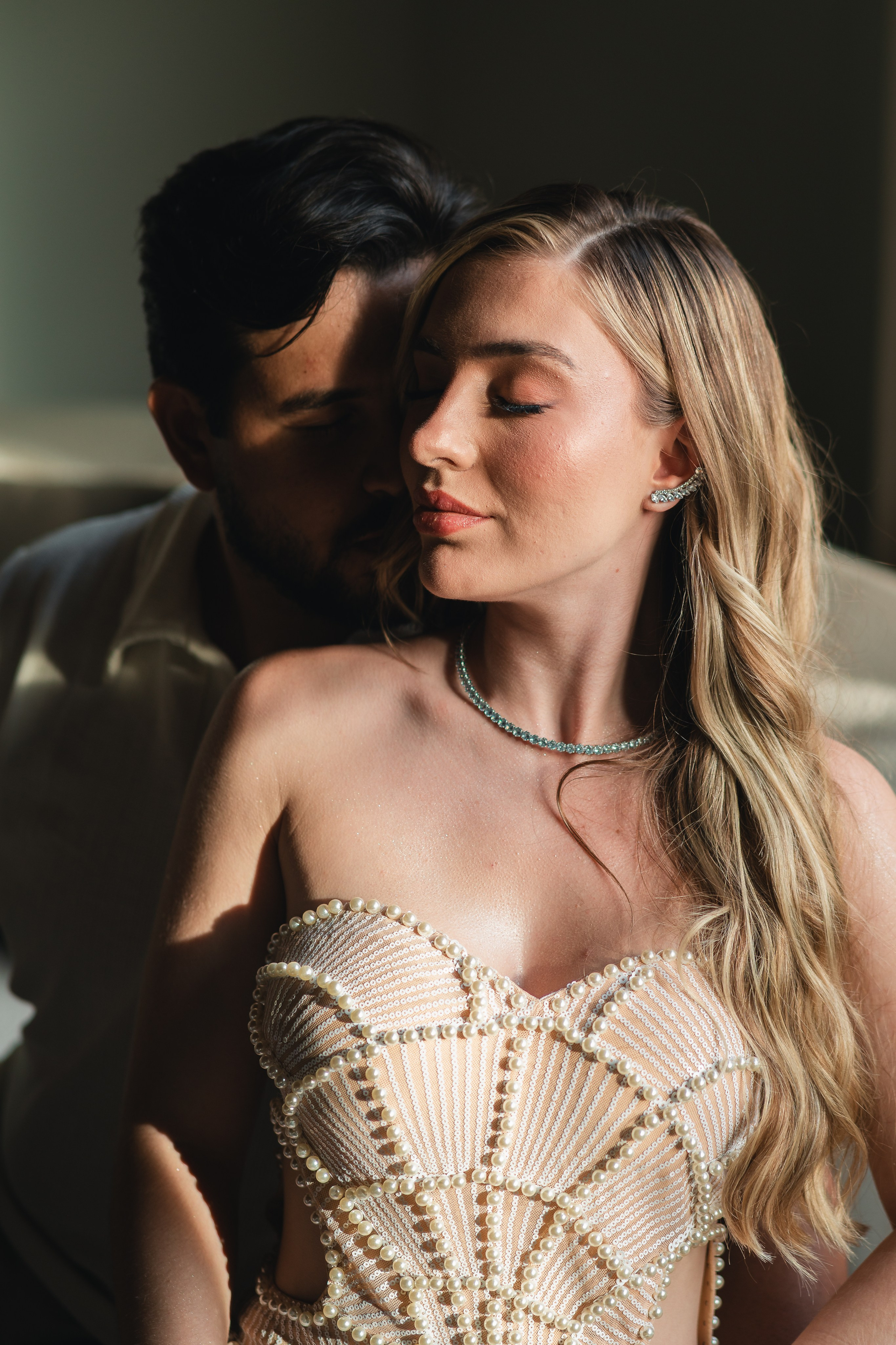 Leticia & Armando. O Casal Dos Noivos