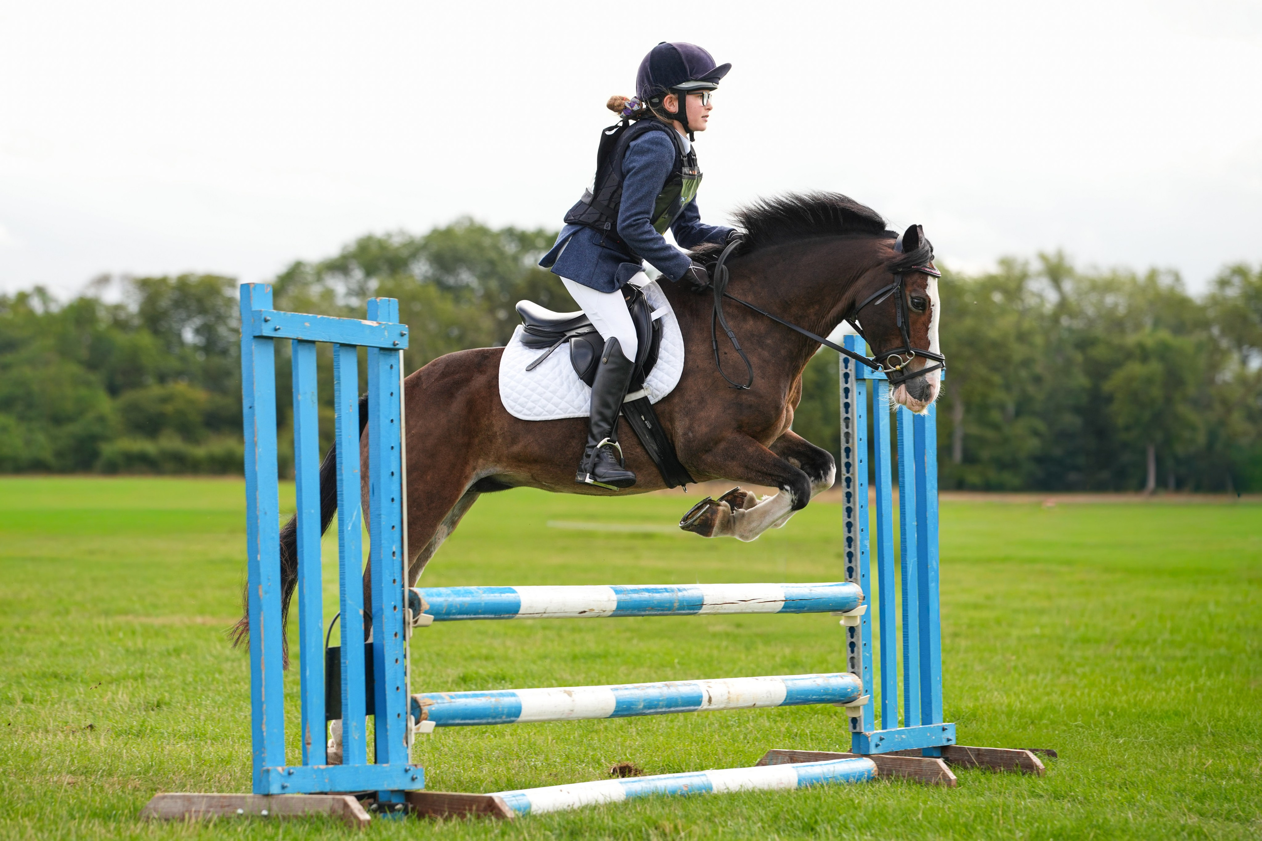 Show Jumping Photography in Leicestershire | Equine Action Shots by El. Leicestershire Equine Photography by El | Authentic Equine Portraits & Events