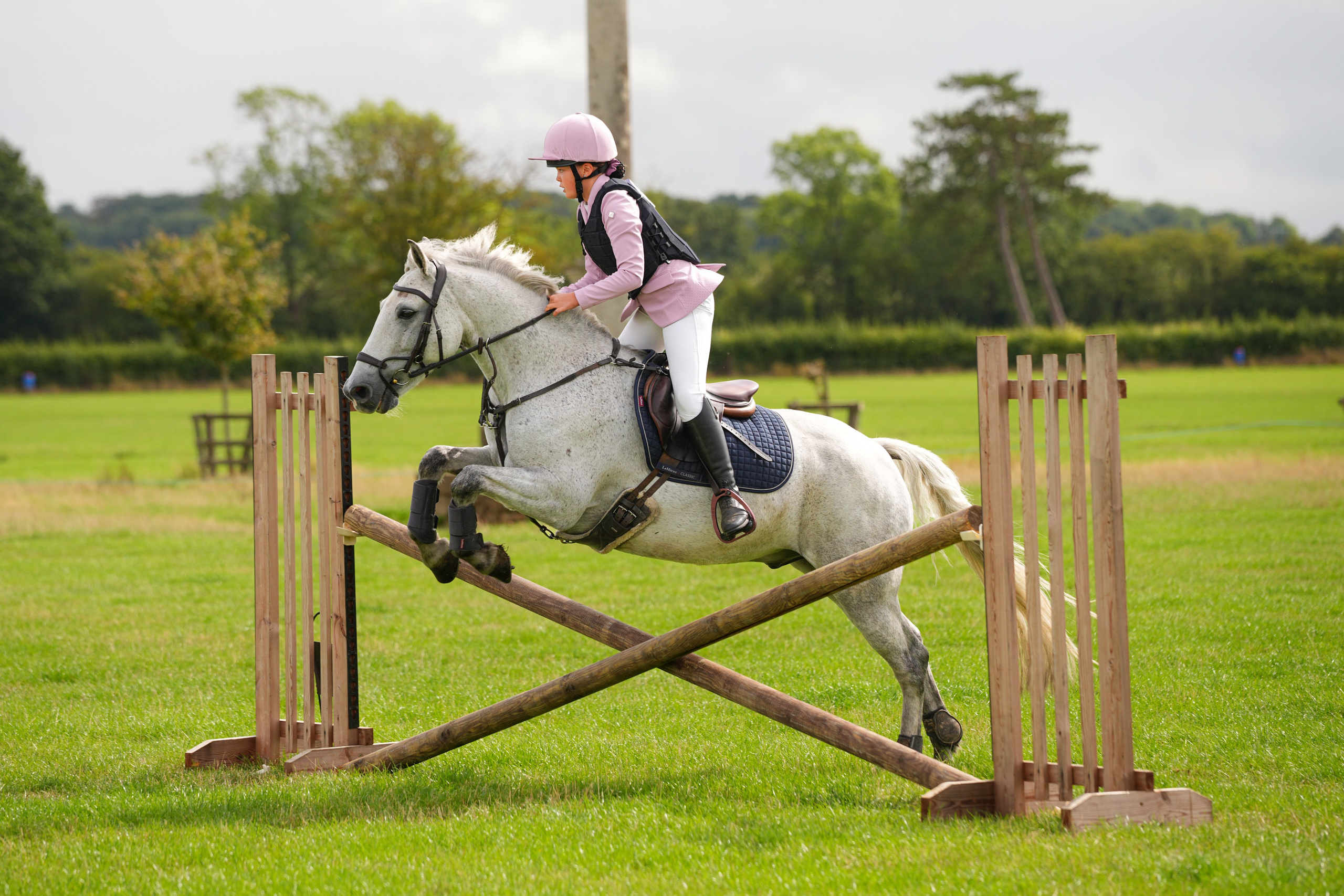 Show Jumping Photography in Leicestershire | Equine Action Shots by El. Leicestershire Equine Photography by El | Authentic Equine Portraits & Events