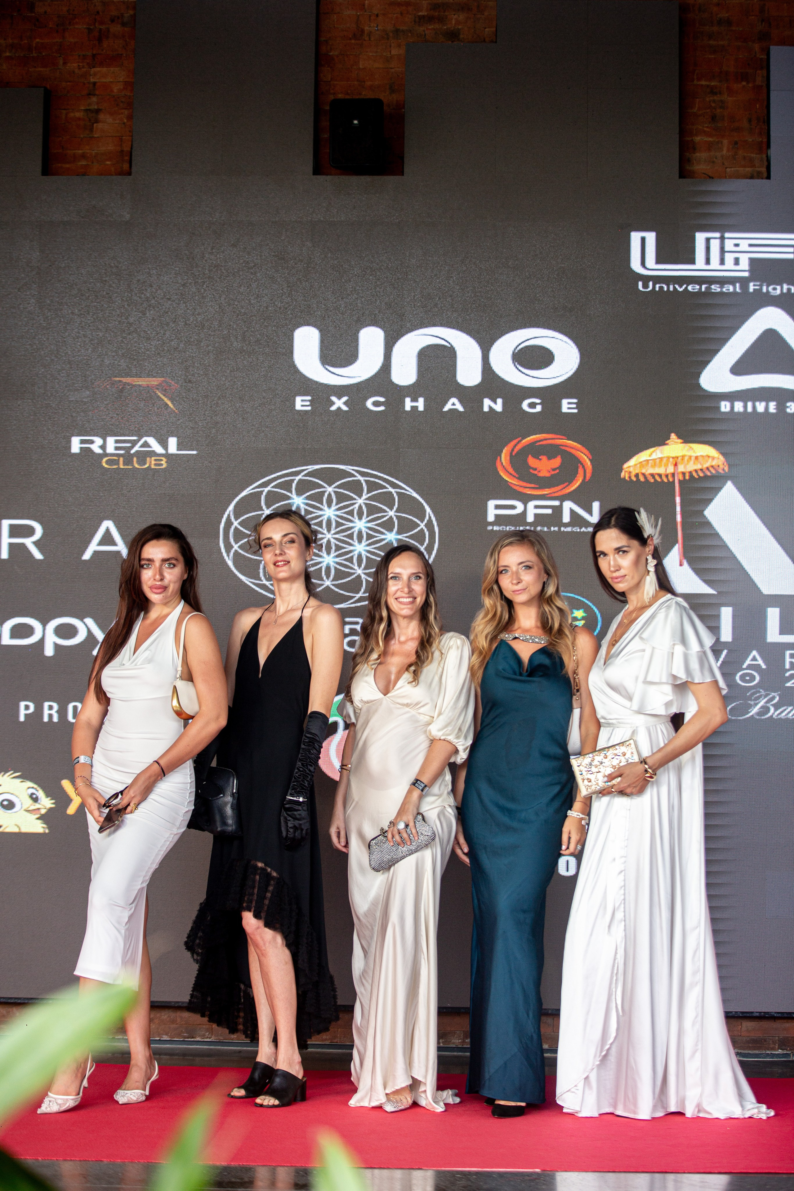 Ai Fest Bali 2025. Индивидуальный и парный фотограф на Бали — Bali Dream Photo