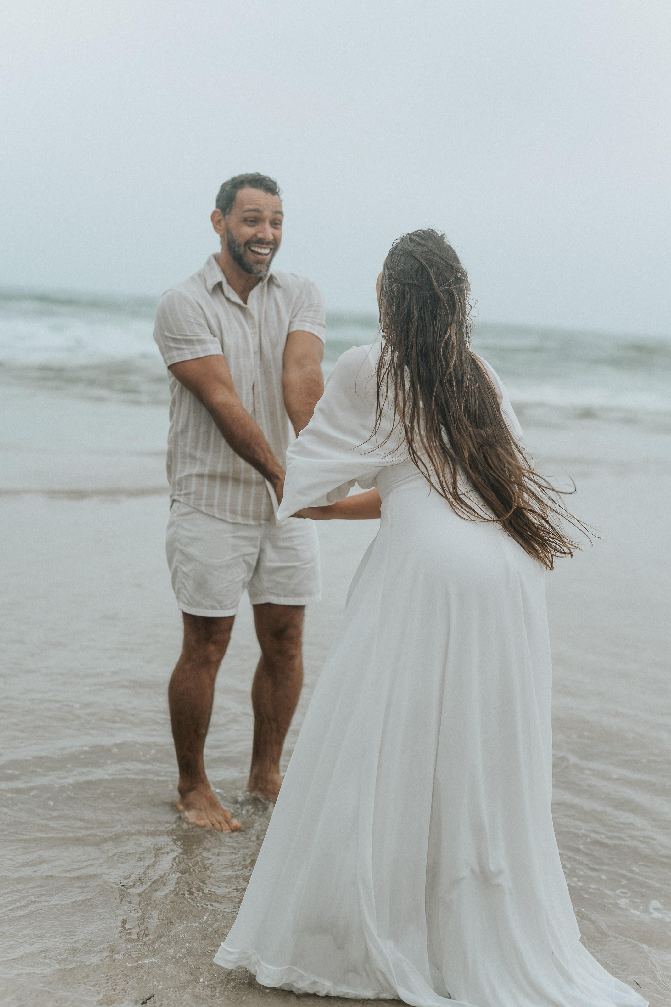 Pré Wedding — Bianca e Maik (Praia Maresias). Fotógrafo de casamento e Filmmaker de casamento