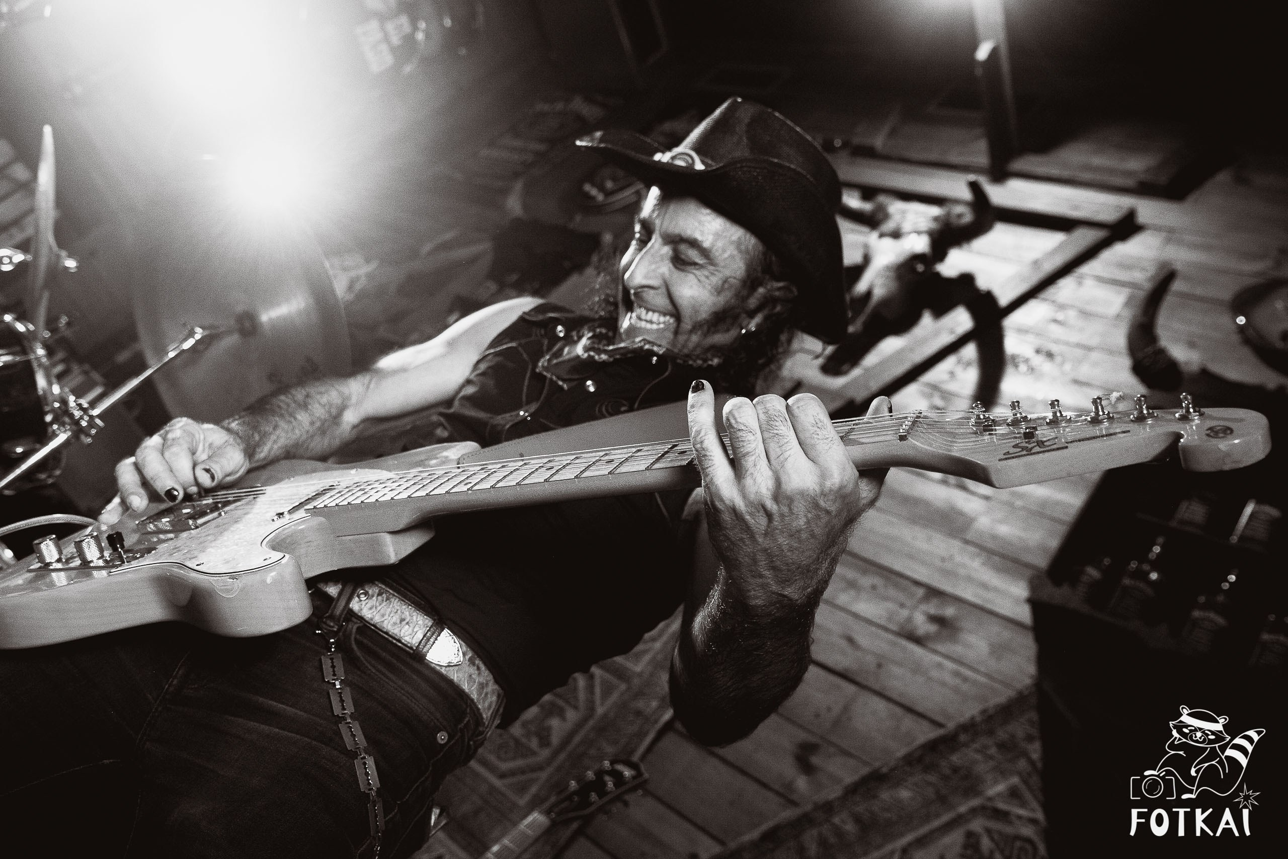 The Hellhates en El Paso Rock Bar Torrevieja – Reportaje fotográfico 04.10.25 | FOTKAI