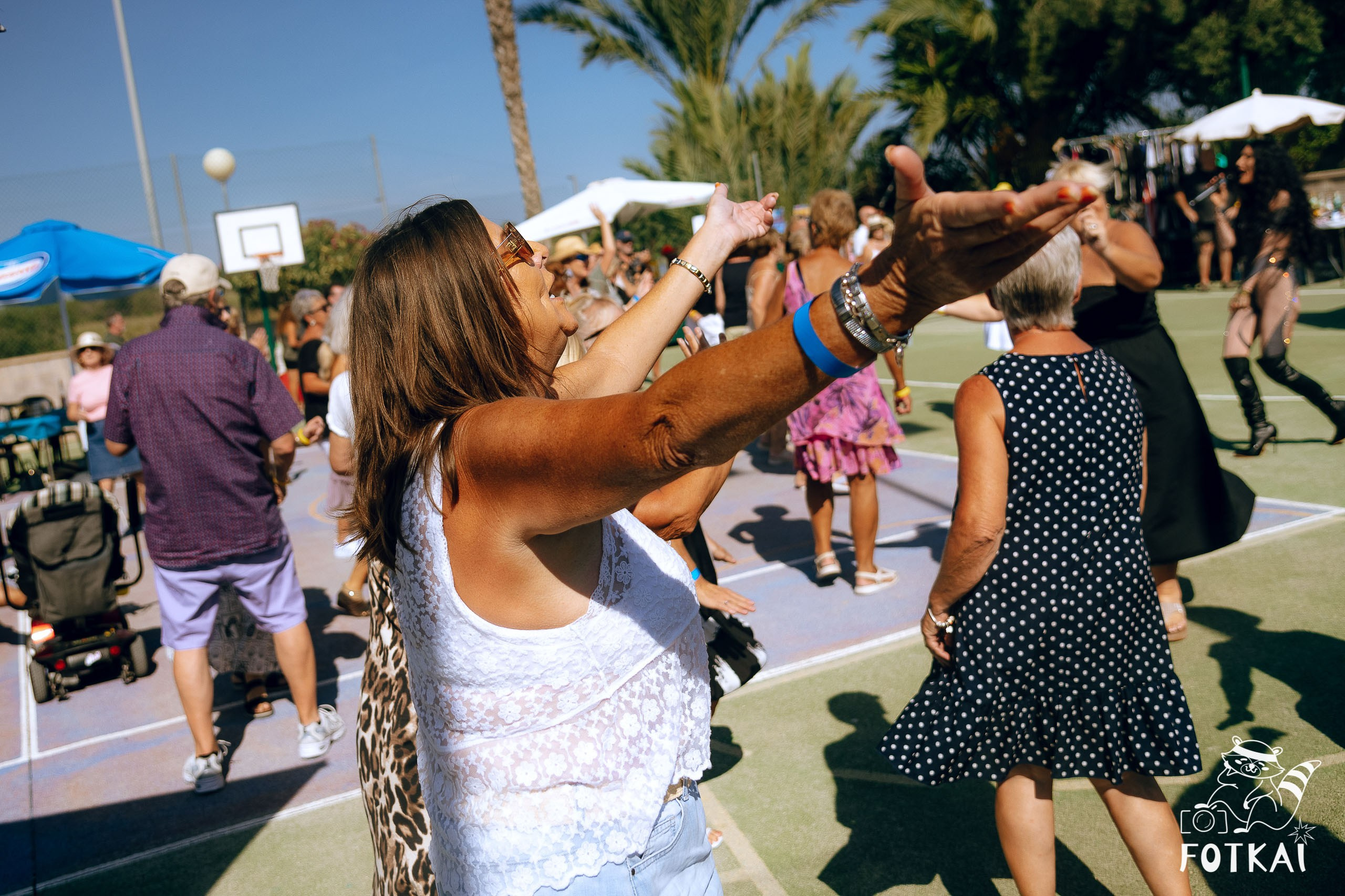 Autumn Gold Fiesta 2025 en Alannia Guardamar – Reportaje fotográfico | FOTKAI