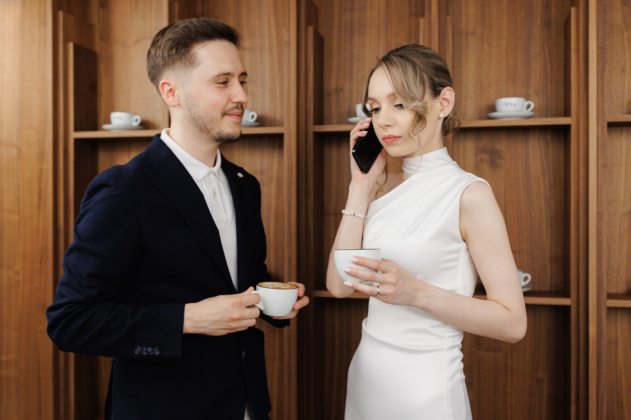 Cununie civila Andreea si Daniel - Sedinta foto la Chariot Cafe. Fotograf nunta Bucuresti - Manu Ivanciu | Fotograf botez