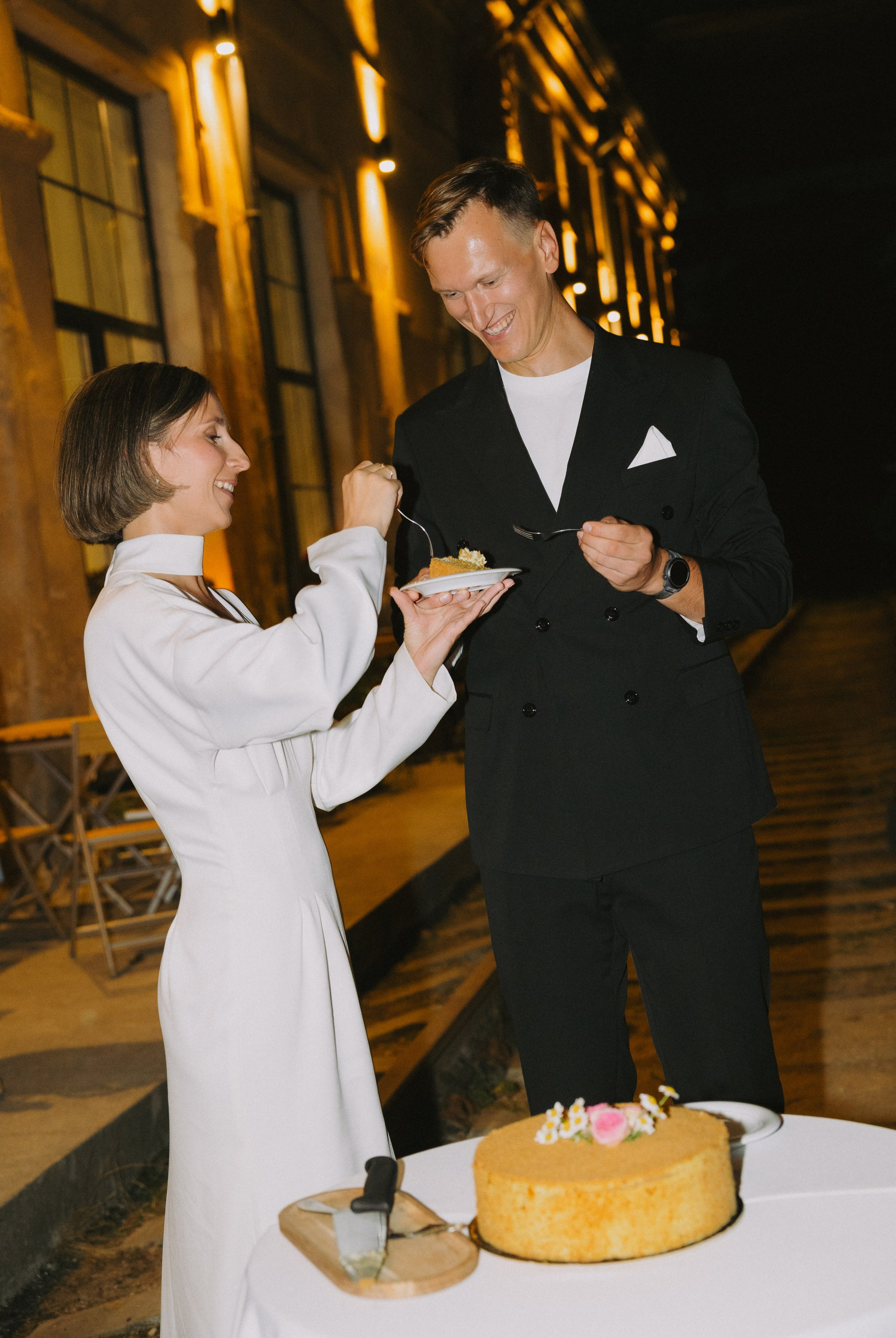 Miglė ir Mindaugas | 2024 | MIESTO VESTUVĖS. Vestuvių ir šeimų fotografė Lena Bondarenko / belove photo